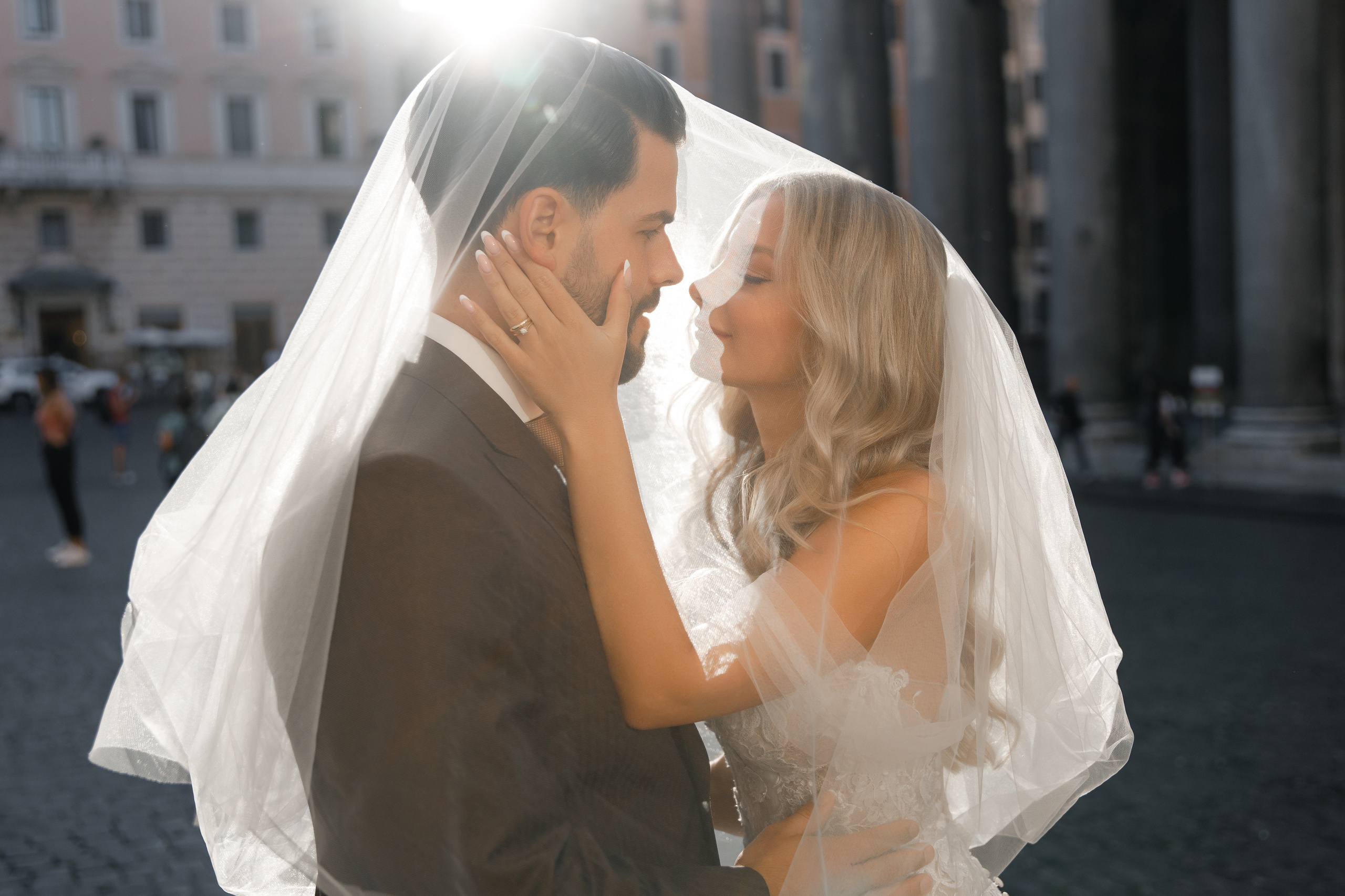 Wedding photographer in Rome. Wedding Photographer Rome Tuscany Como Sicily Puglia Amalfy Italy- Oksana Savenchuk