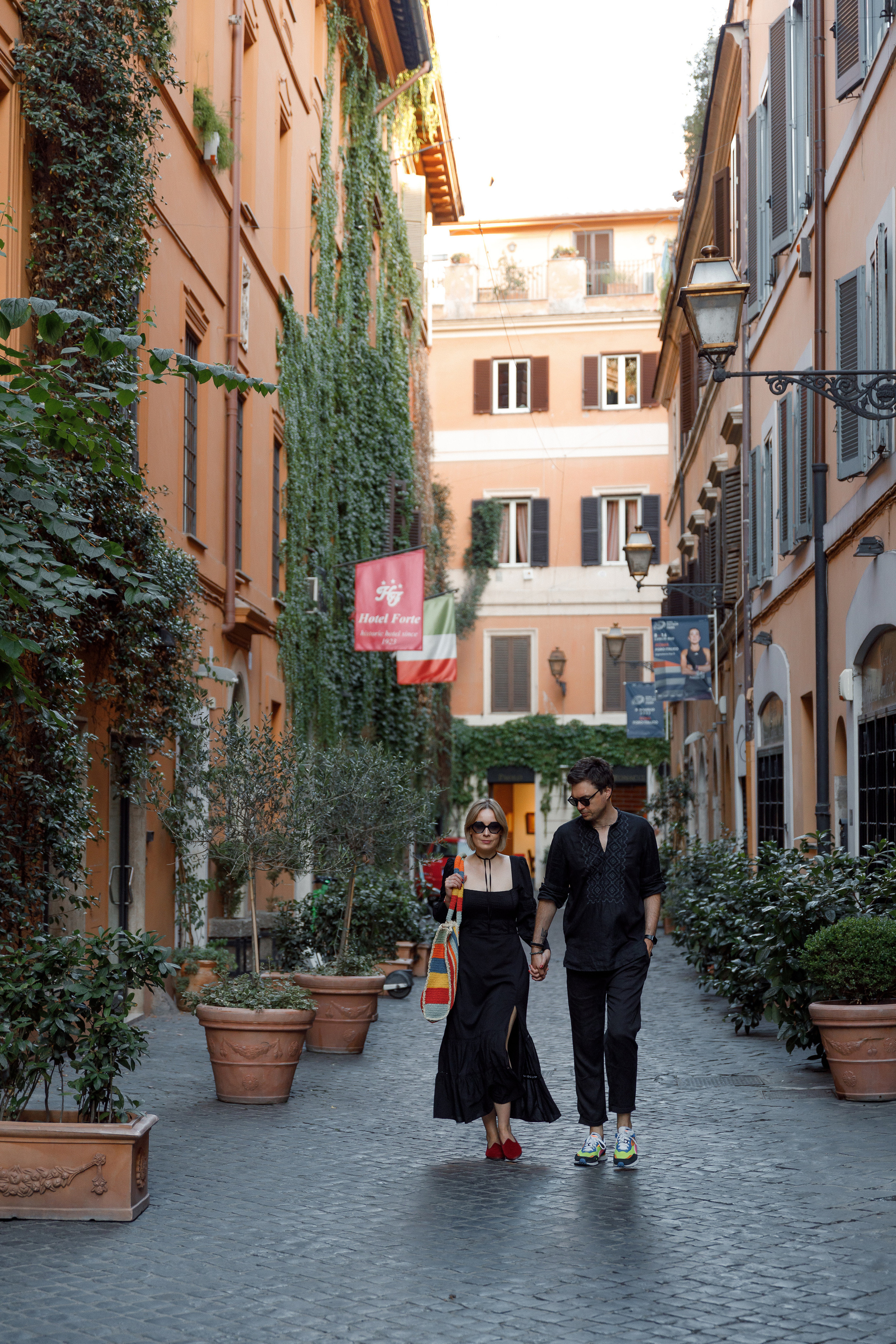 Wedding photographer Italy Rome, Tuscany, Lake Como, Sicily, Puglia. Wedding Photographer Rome Tuscany Como Sicily Puglia Amalfy Italy- Oksana Savenchuk