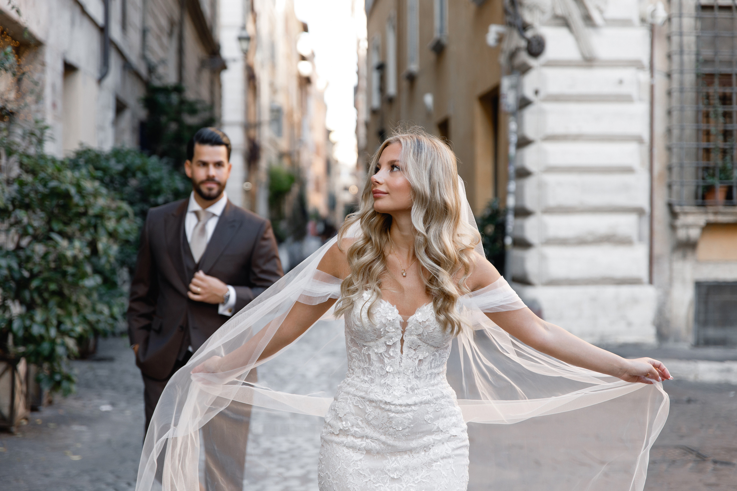 Wedding photographer in Rome. Wedding Photographer Rome Tuscany Como Sicily Puglia Amalfy Italy- Oksana Savenchuk