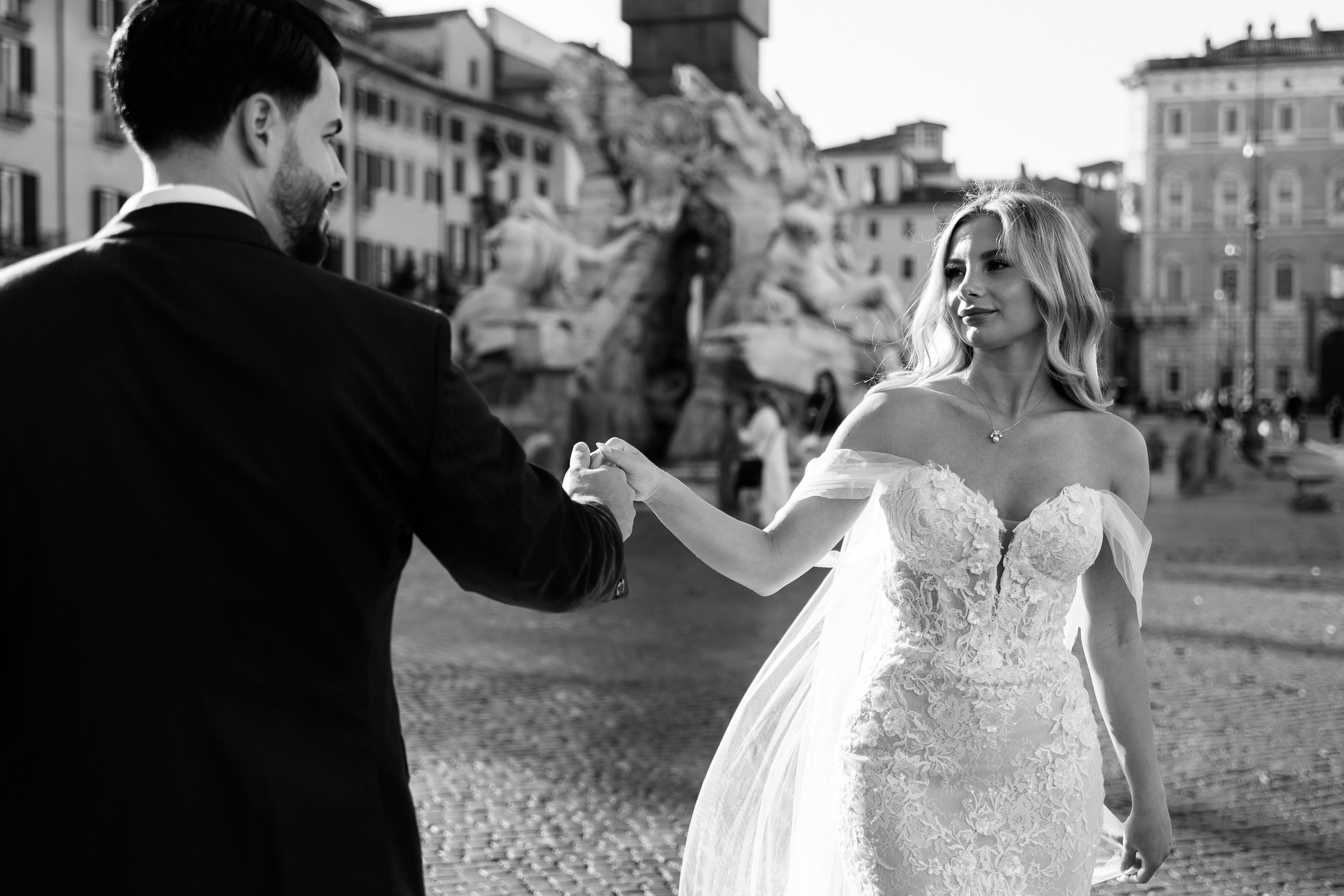 Wedding photographer in Rome. Wedding Photographer Rome Tuscany Como Sicily Puglia Amalfy Italy- Oksana Savenchuk