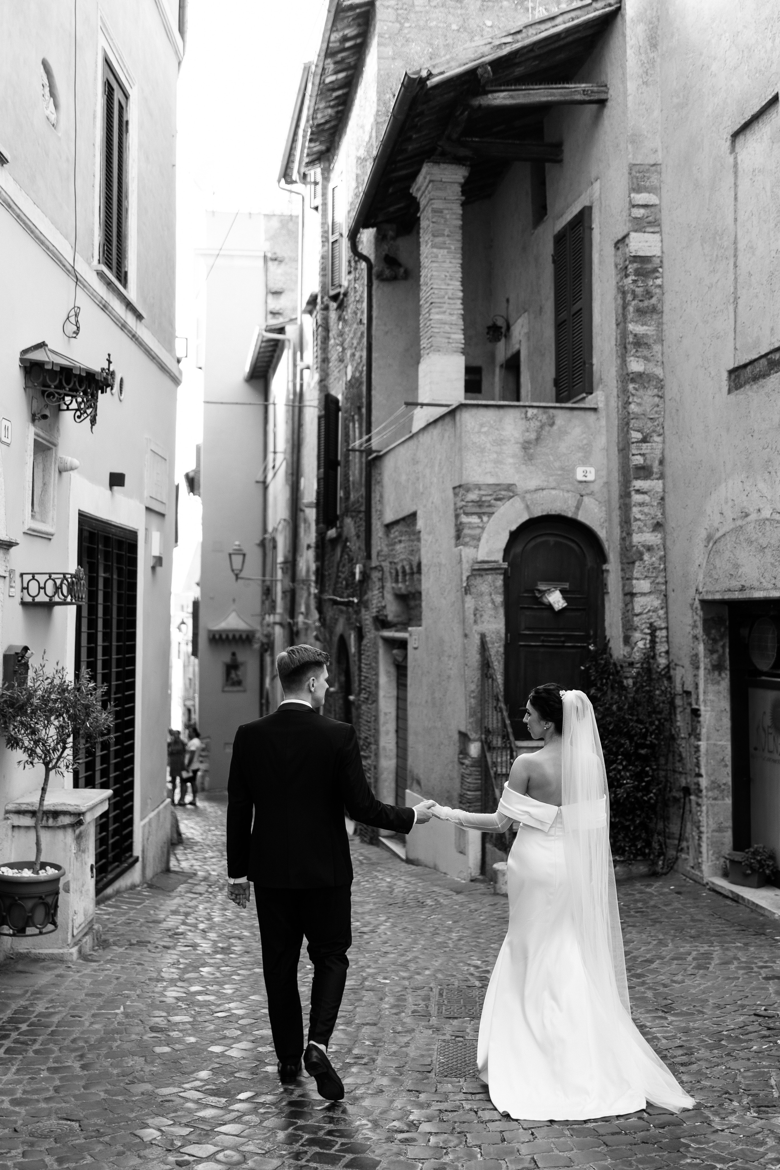 Wedding in Rome. Wedding Photographer Rome Tuscany Como Sicily Puglia Amalfy Italy- Oksana Savenchuk