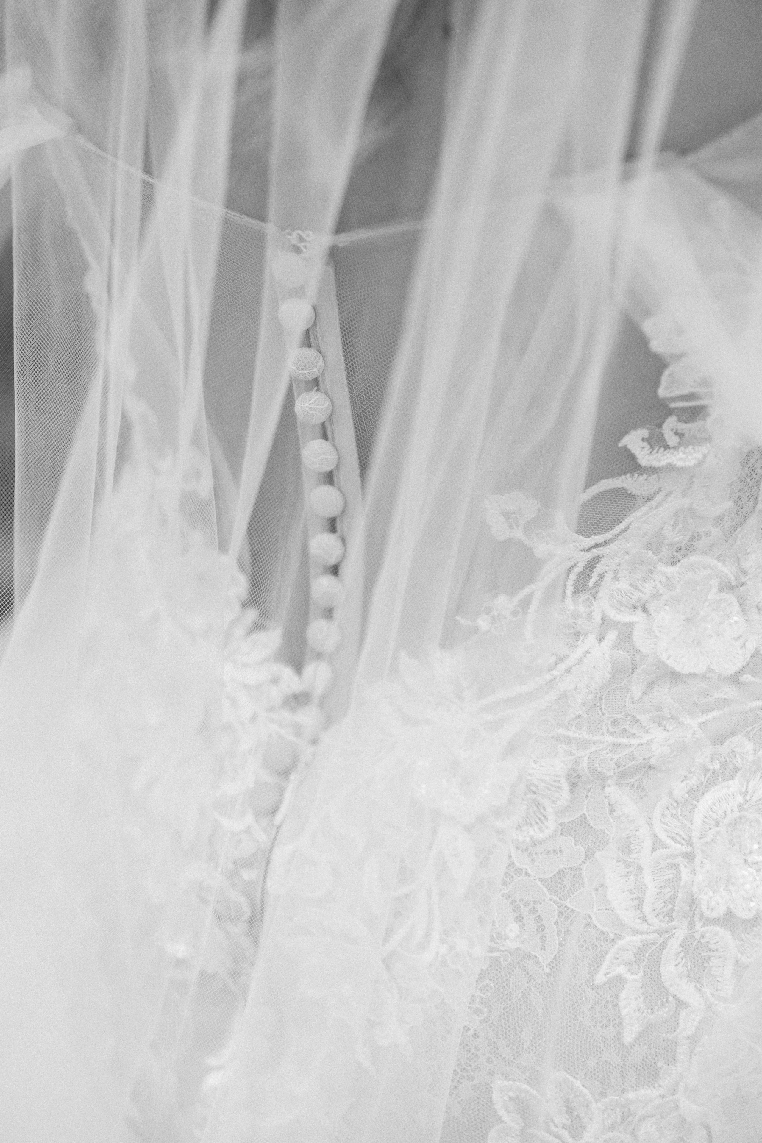 Wedding photographer in Rome. Wedding Photographer Rome Tuscany Como Sicily Puglia Amalfy Italy- Oksana Savenchuk