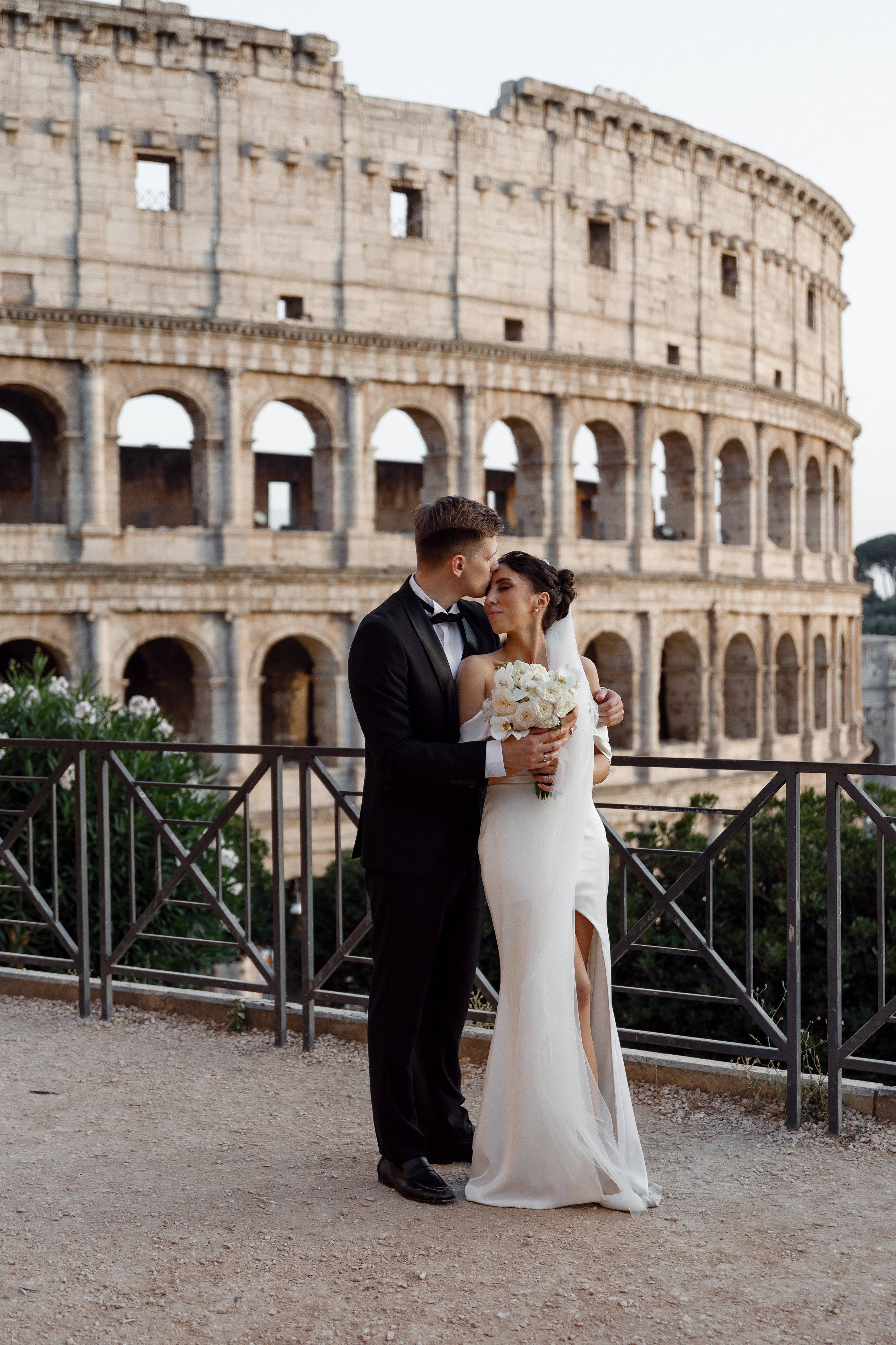 Wedding in Rome. Wedding Photographer Rome Tuscany Como Sicily Puglia Amalfy Italy- Oksana Savenchuk