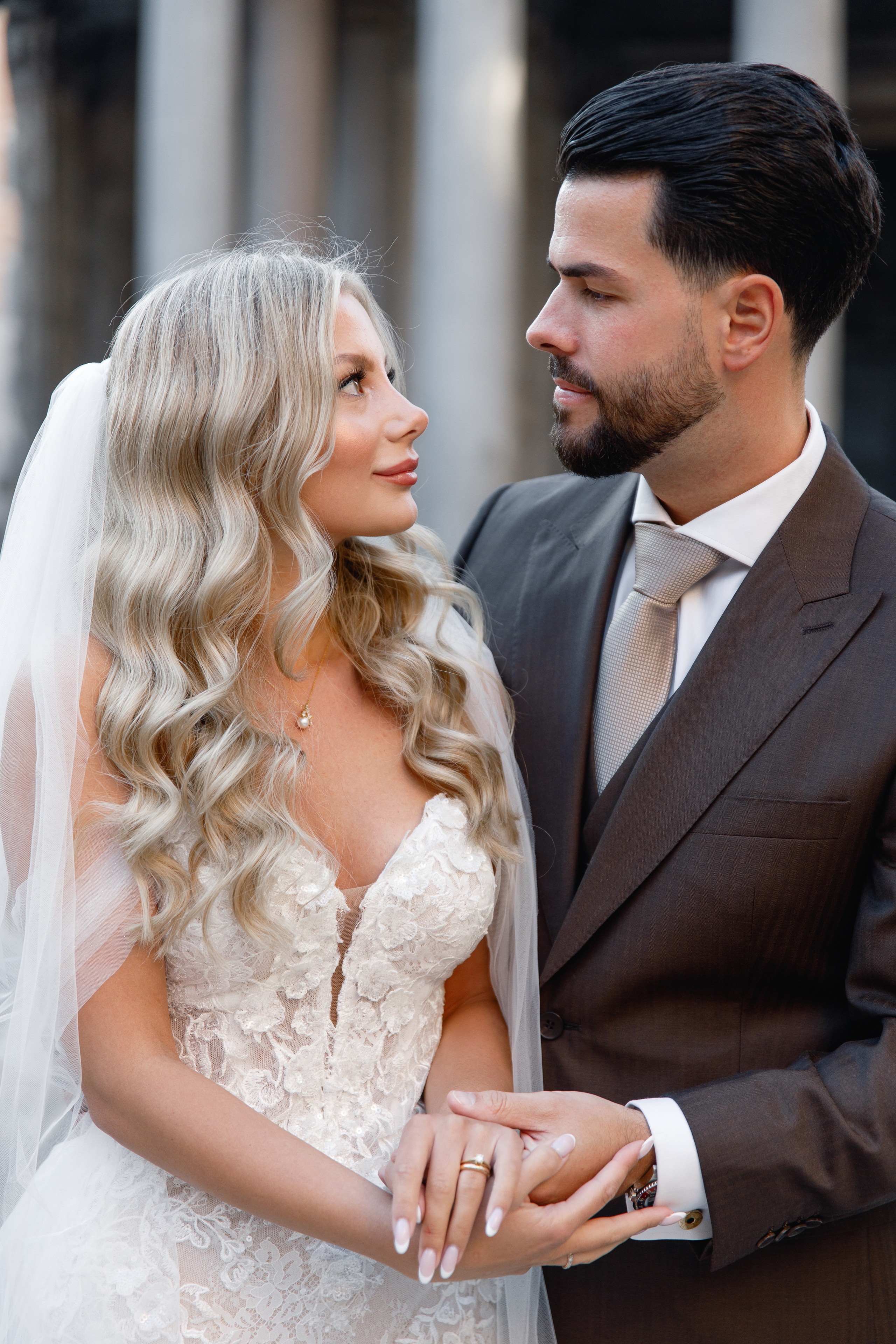 Wedding photographer in Rome. Wedding Photographer Rome Tuscany Como Sicily Puglia Amalfy Italy- Oksana Savenchuk