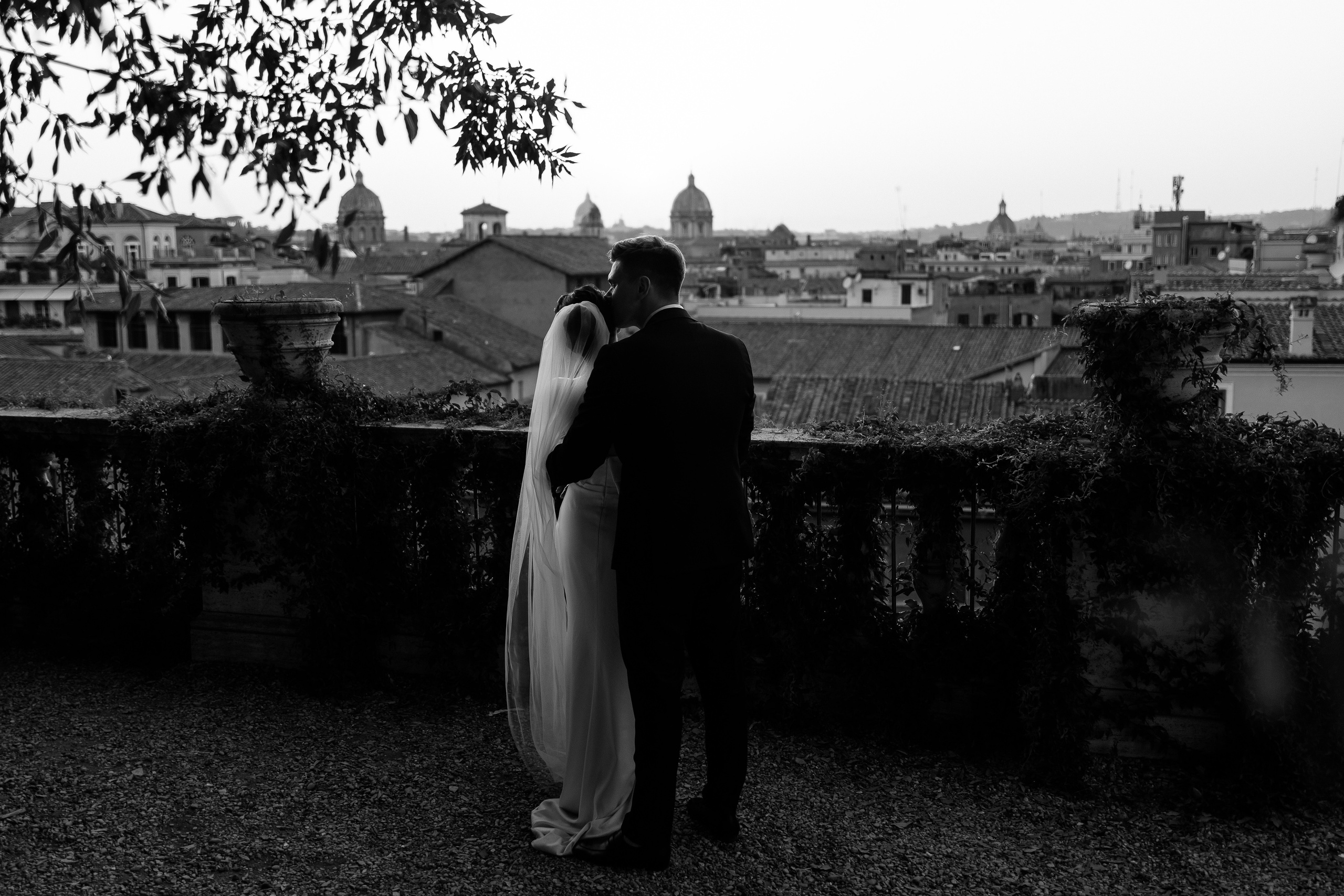 Wedding in Rome. Wedding Photographer Rome Tuscany Como Sicily Puglia Amalfy Italy- Oksana Savenchuk