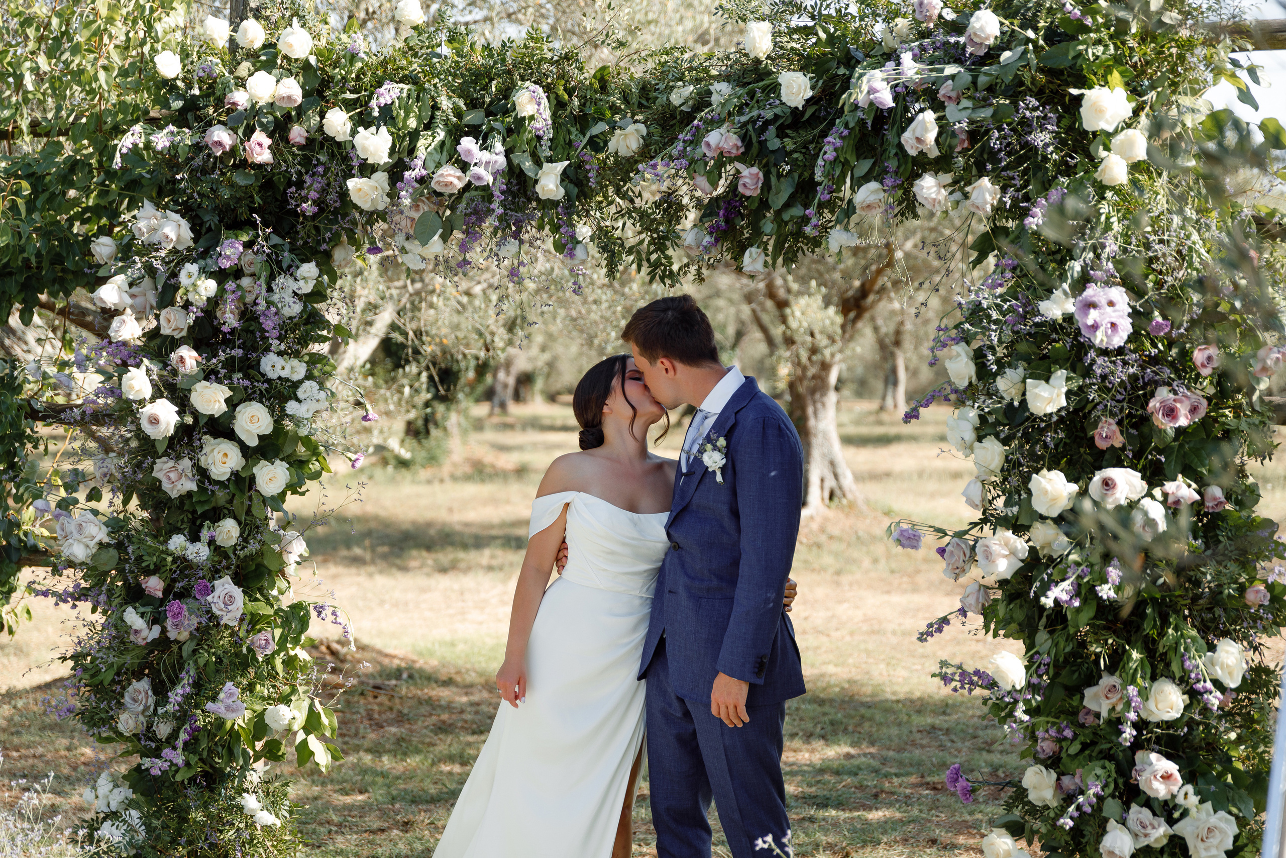 Wedding Tuscany. Wedding Photographer Rome Tuscany Como Sicily Puglia Amalfy Italy- Oksana Savenchuk