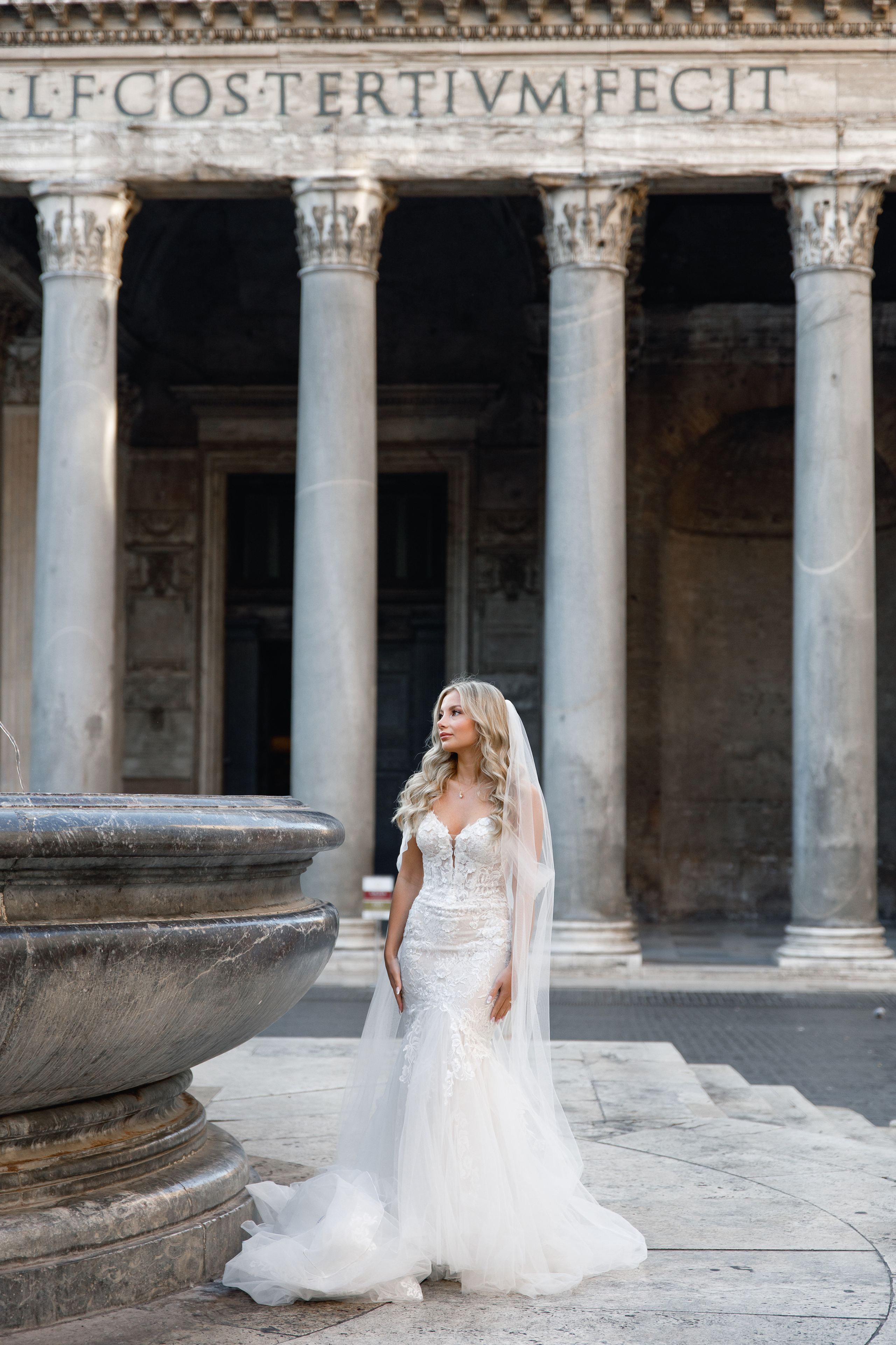 Wedding photographer in Rome. Wedding Photographer Rome Tuscany Como Sicily Puglia Amalfy Italy- Oksana Savenchuk