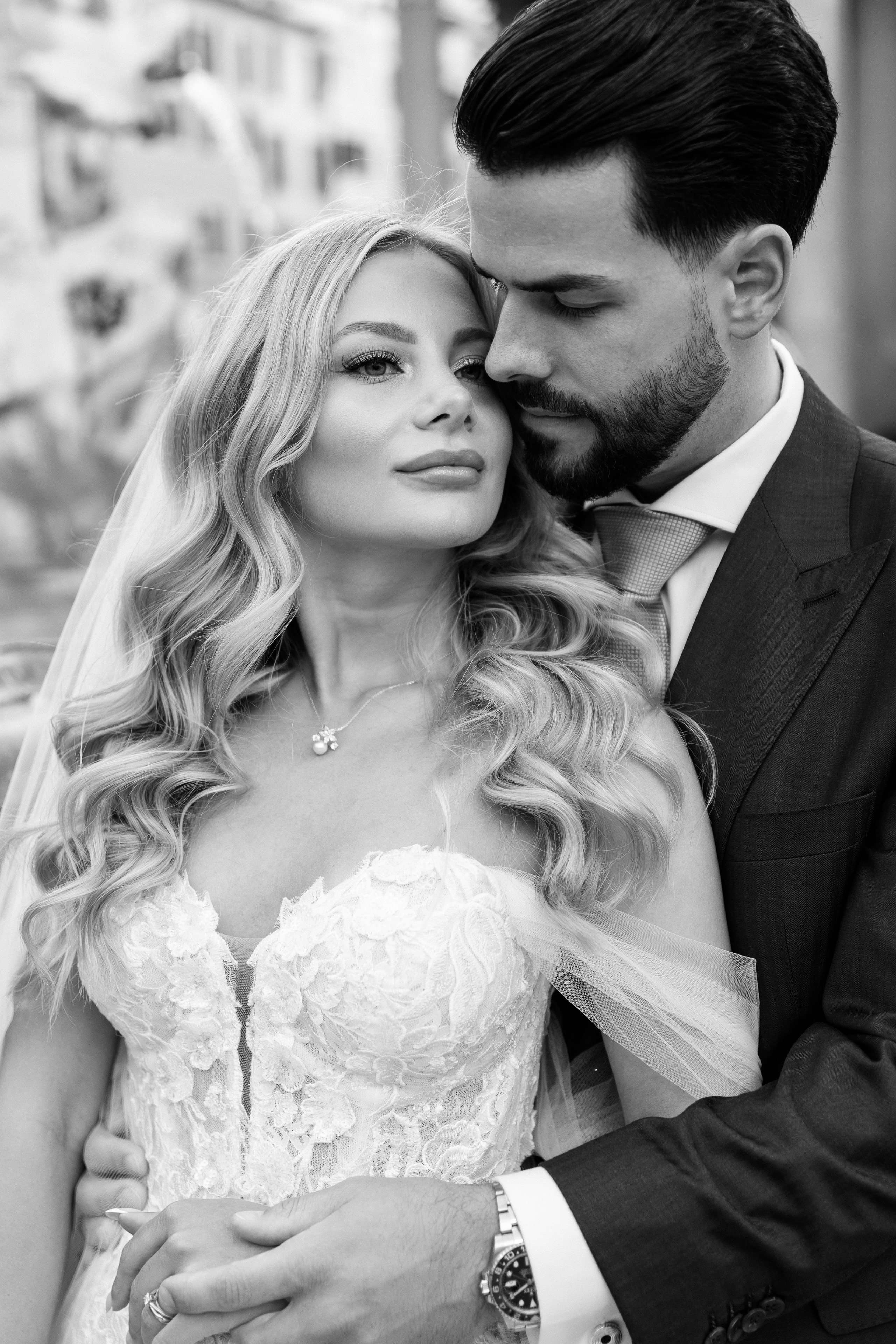 Wedding photographer in Rome. Wedding Photographer Rome Tuscany Como Sicily Puglia Amalfy Italy- Oksana Savenchuk