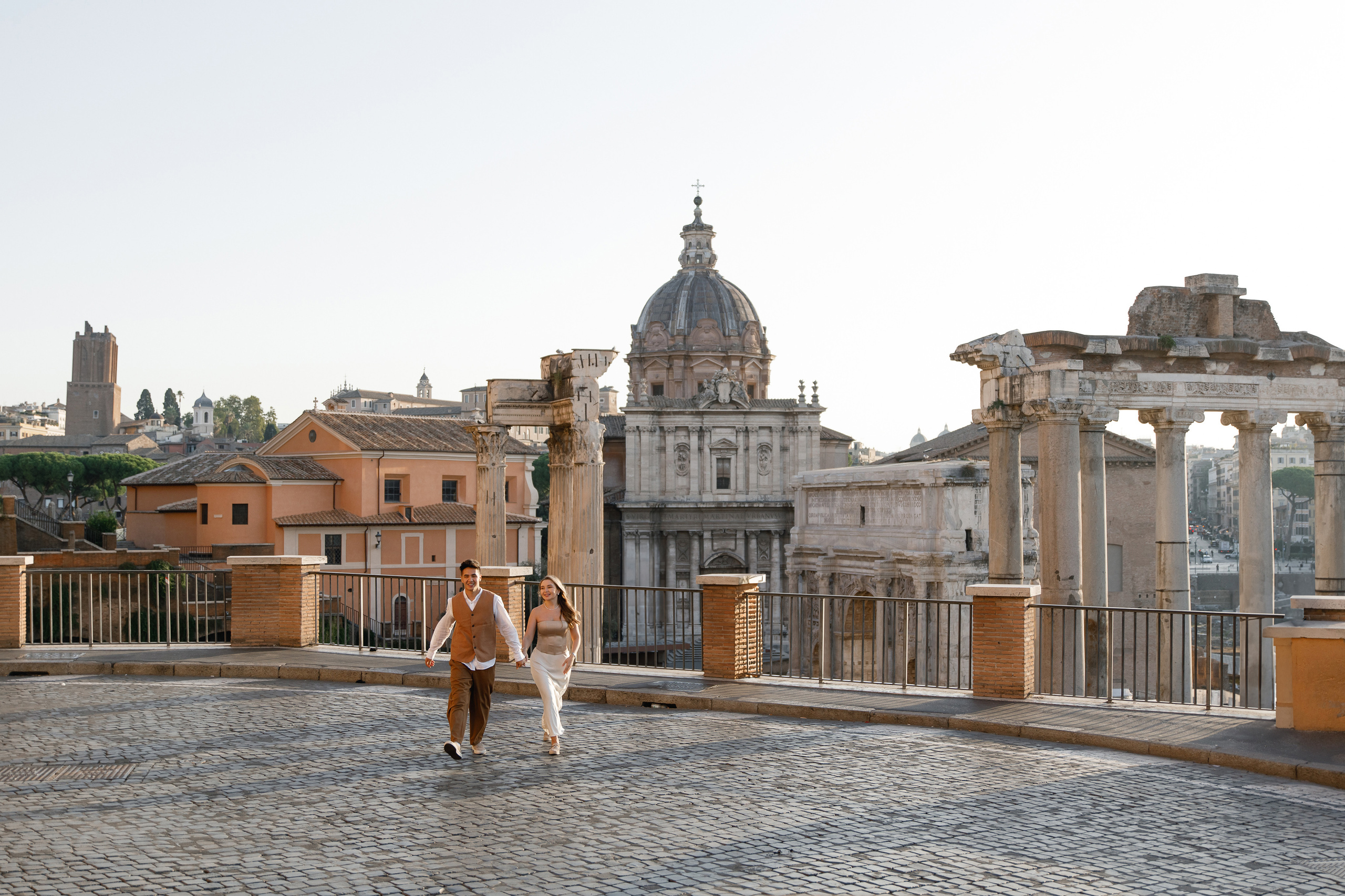 Wedding photographer Italy Rome, Tuscany, Lake Como, Sicily, Puglia. Wedding Photographer Rome Tuscany Como Sicily Puglia Amalfy Italy- Oksana Savenchuk