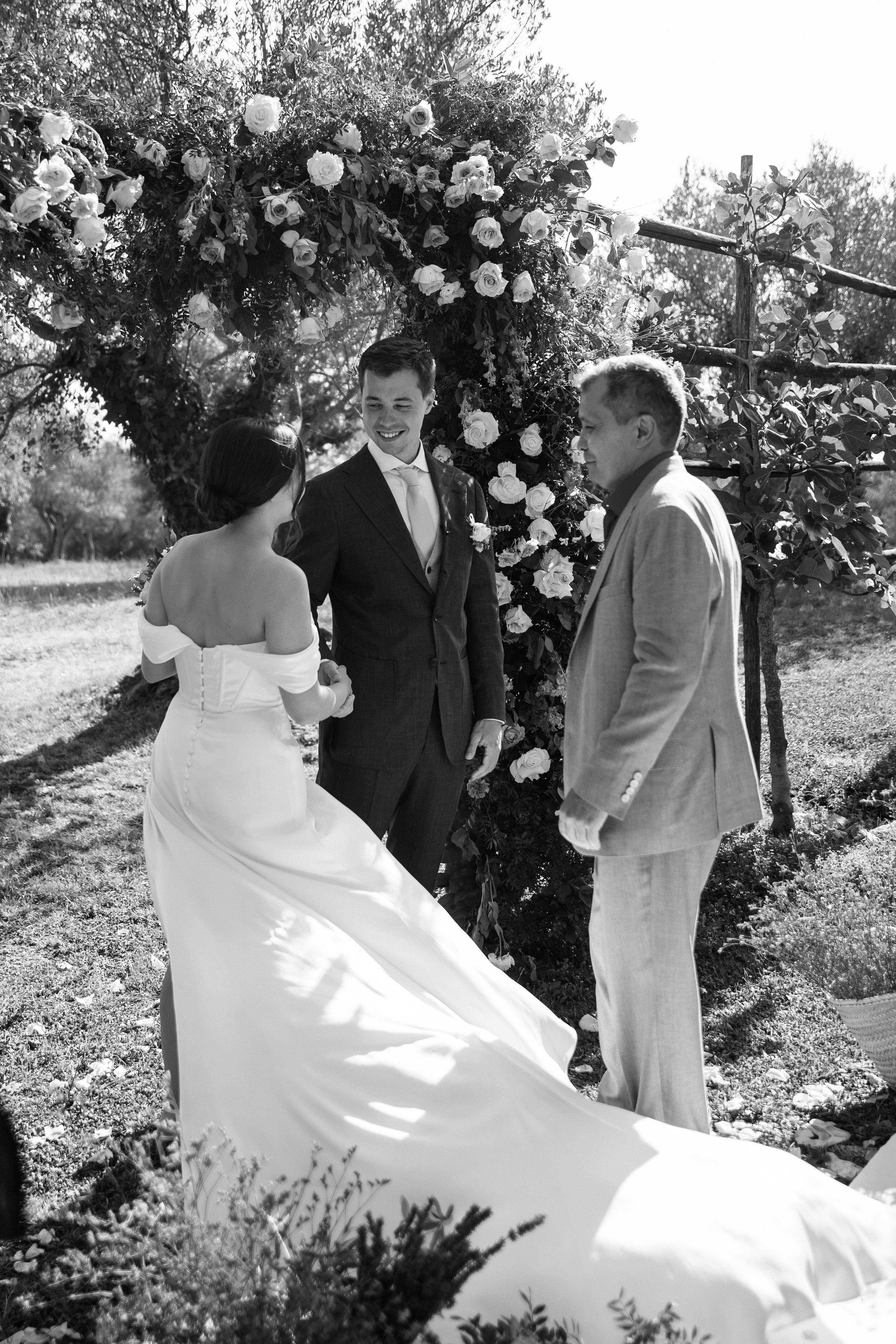 Wedding Tuscany. Wedding Photographer Rome Tuscany Como Sicily Puglia Amalfy Italy- Oksana Savenchuk