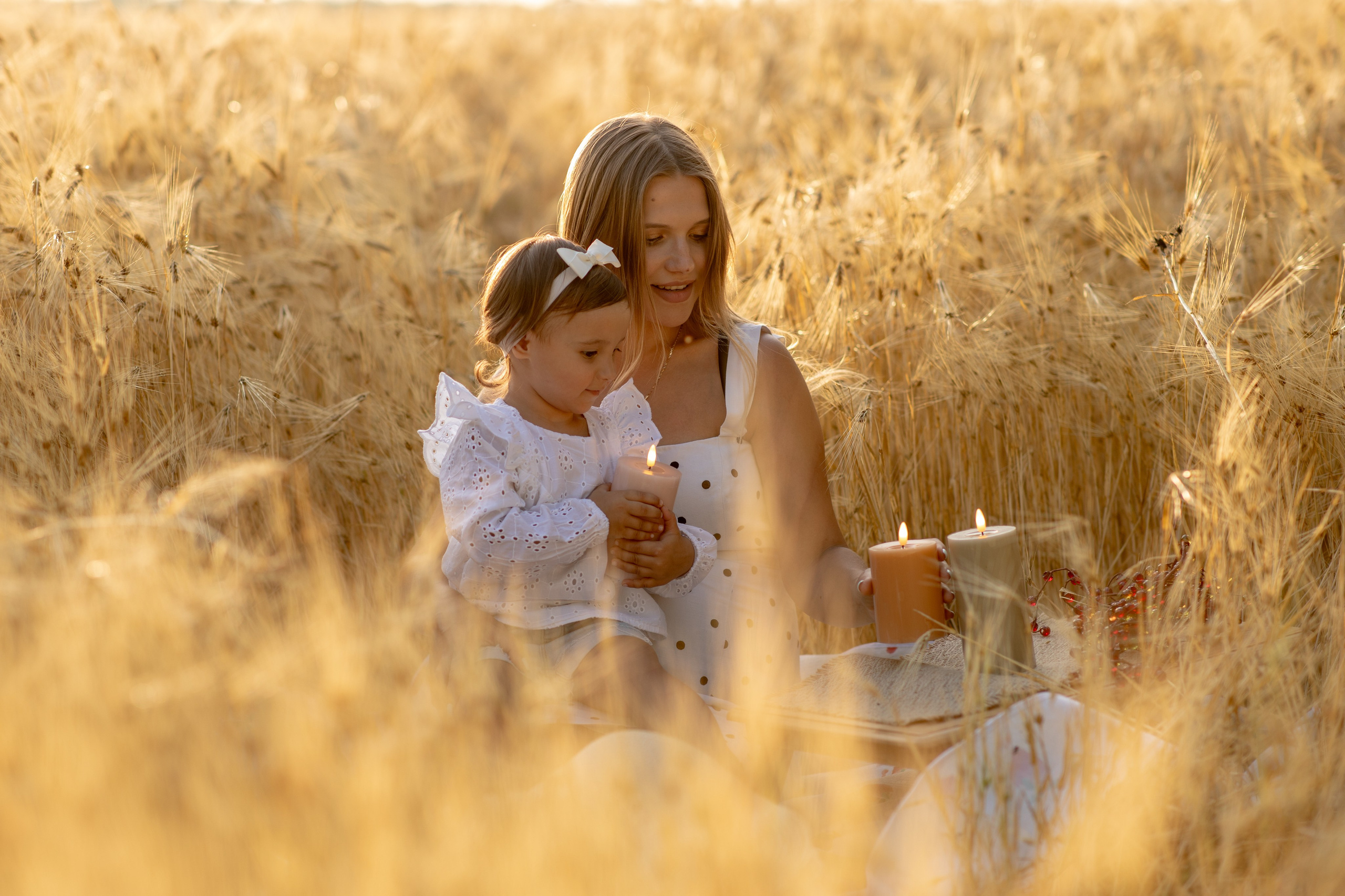 Family photo Maria si Elenica. N.D.photograph - fotograf de familie și portrete în Republica Moldova