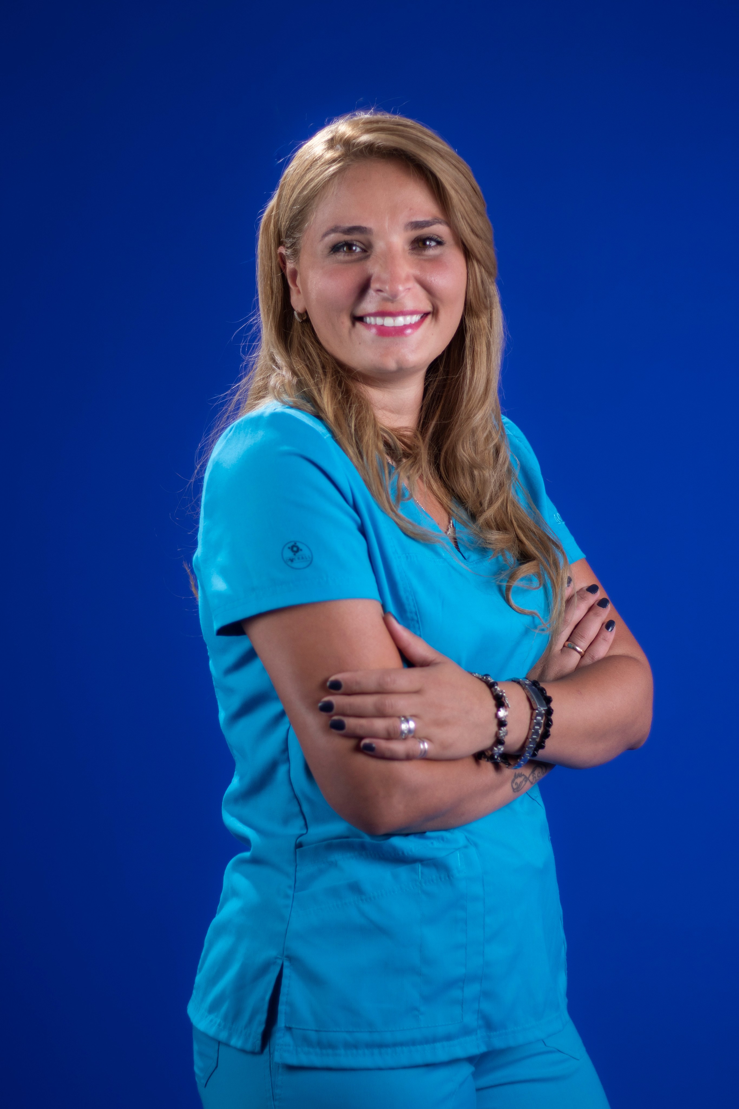 სტუდიური და გარე ფოტოსესიები. Clapp Studio