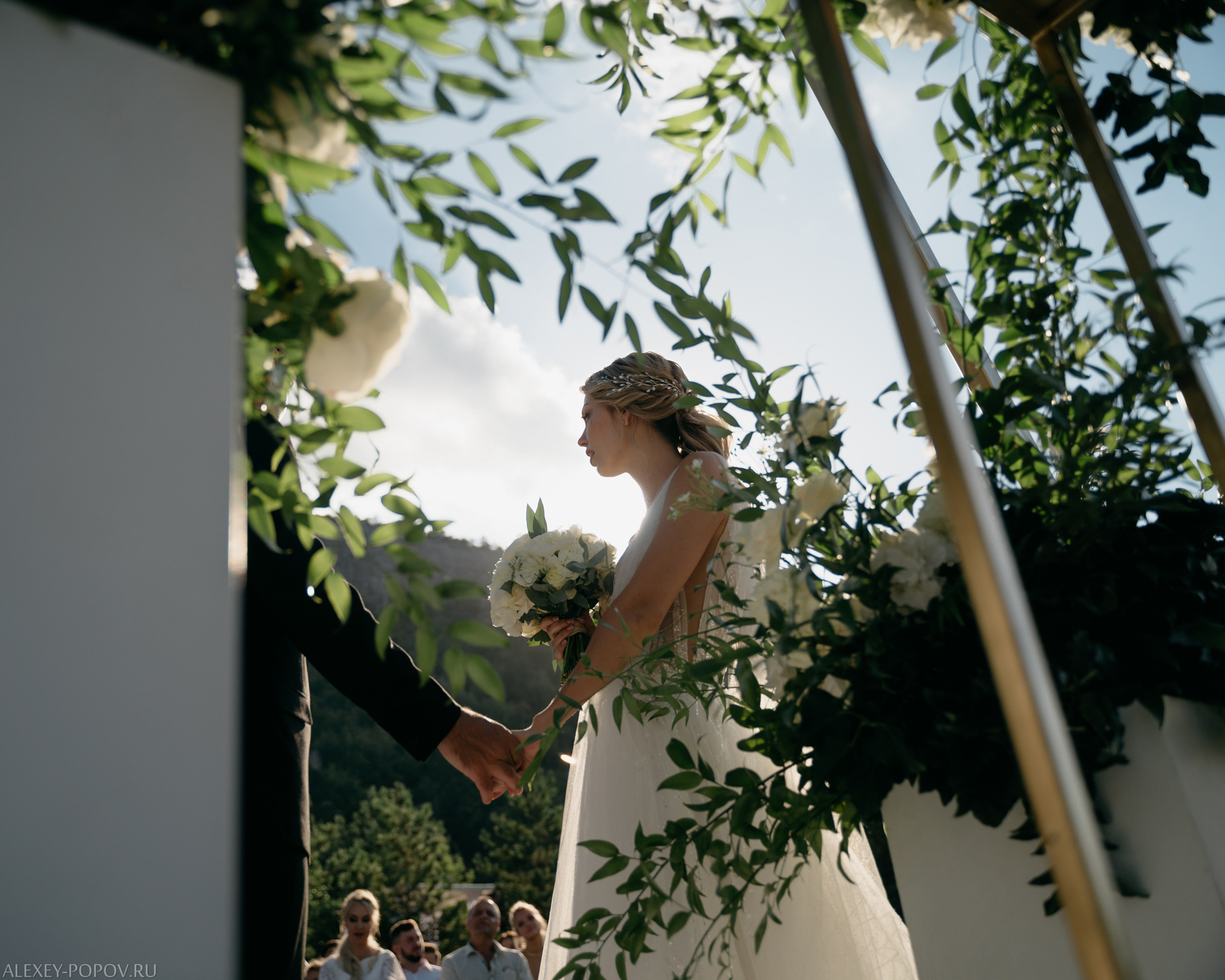 Свадьба в Крыму в Алимовой балке. Алексей Попов фотограф. Свадебный и семейный фотограф Алексей Попов. Штутгарт, Германия