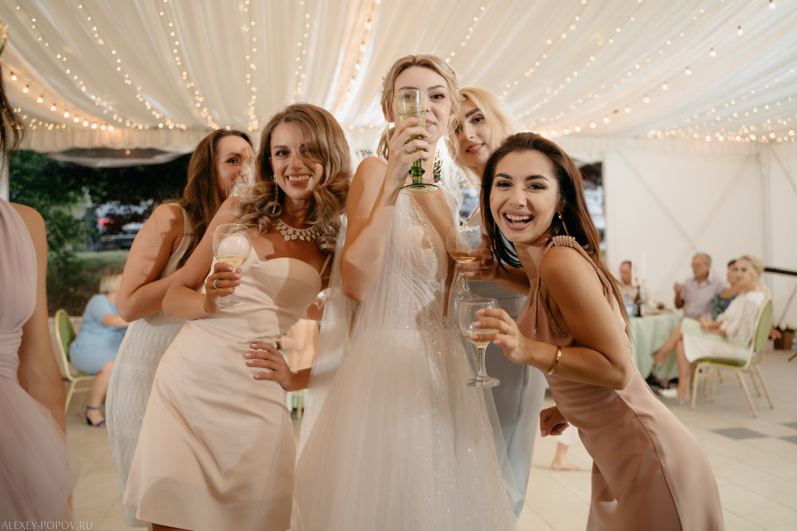 Свадьба в Крыму в Алимовой балке. Алексей Попов фотограф. Свадебный и семейный фотограф Алексей Попов. Штутгарт, Германия