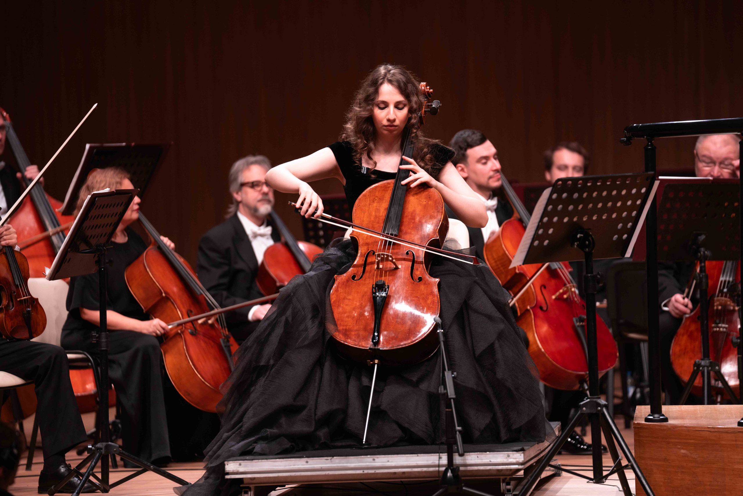 The Tchaikovsky Academic Grand Symphony Orchestra in Baku. Wedding&Event photographer Ismail Rzayev in Baku