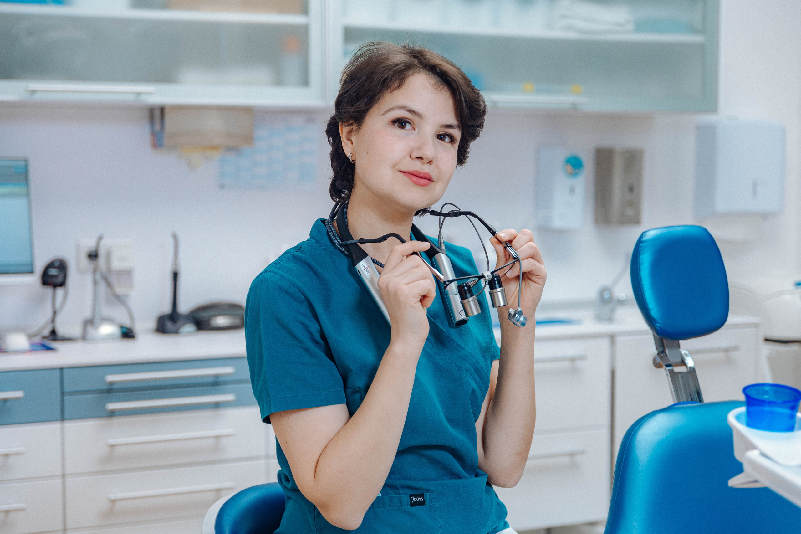 Zahnarztpraxis. Portrait family photographer in Berlin Elena Zakh