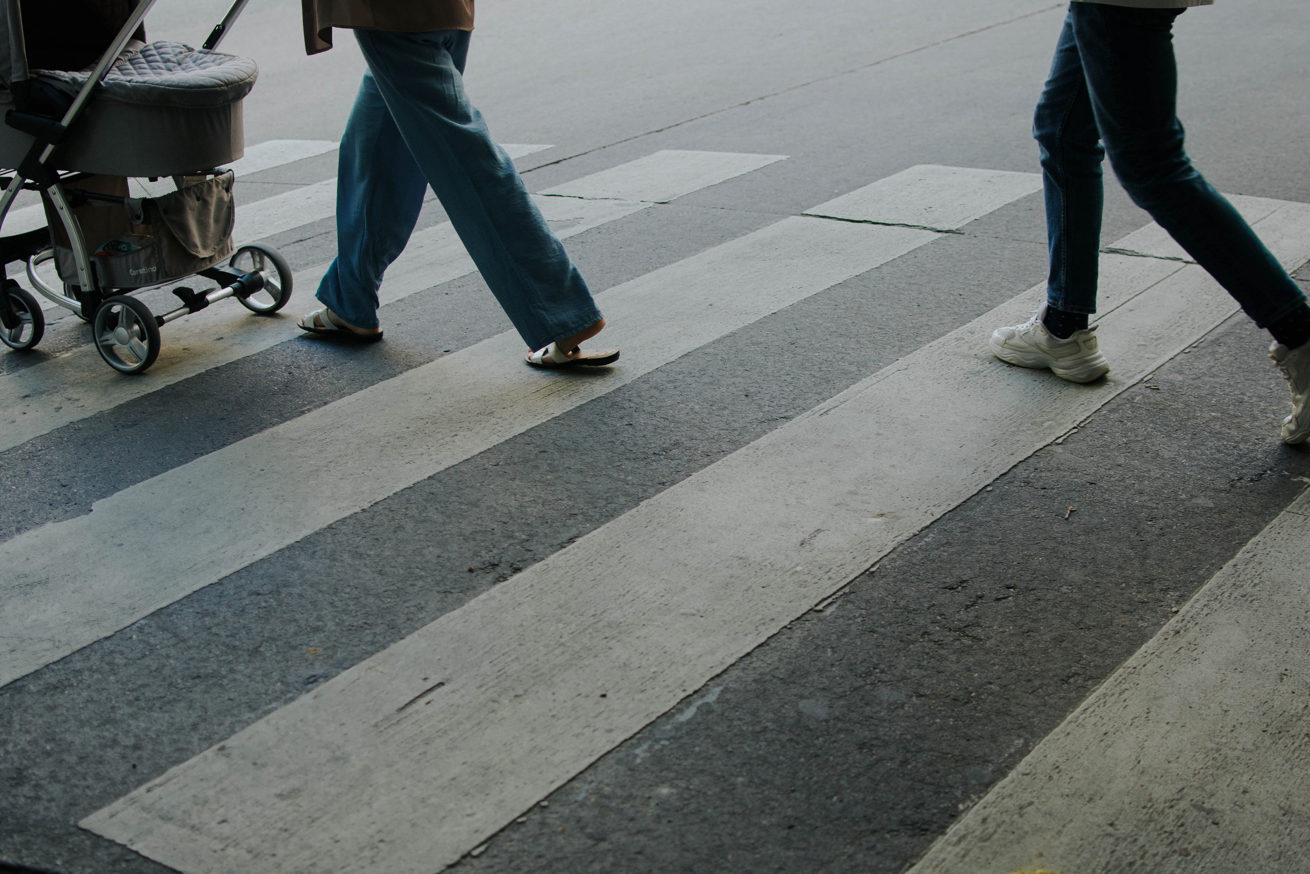 The little one and his parents. Buenos Aires. Photography. Photographer @elmirkami in the city of Buenos Aires