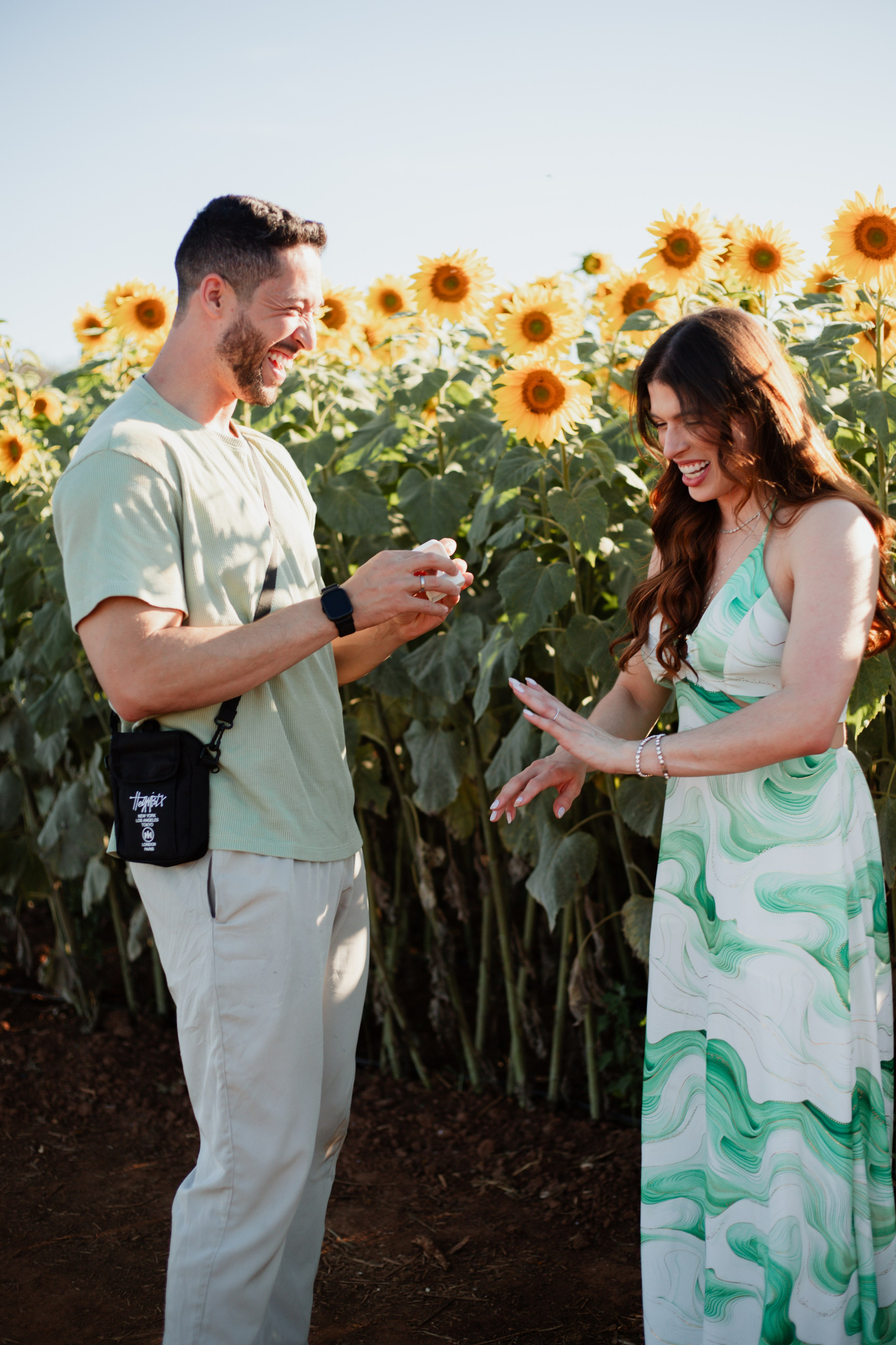 Pedido de Casamento em Holambra. Joyce Maria Fotografia | Fotógrafa em Holambra