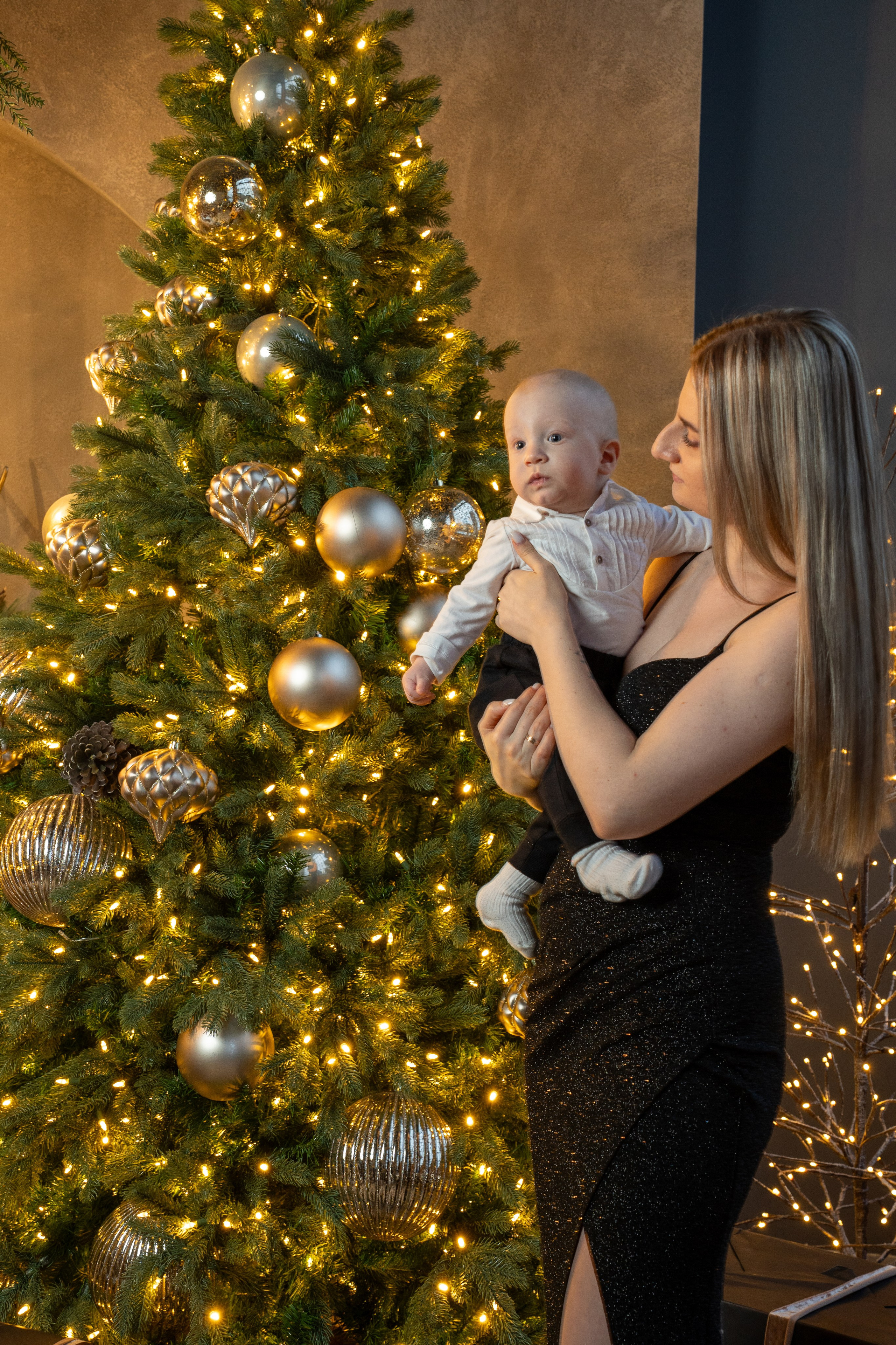 Holidays. Mirgorodsky Photography