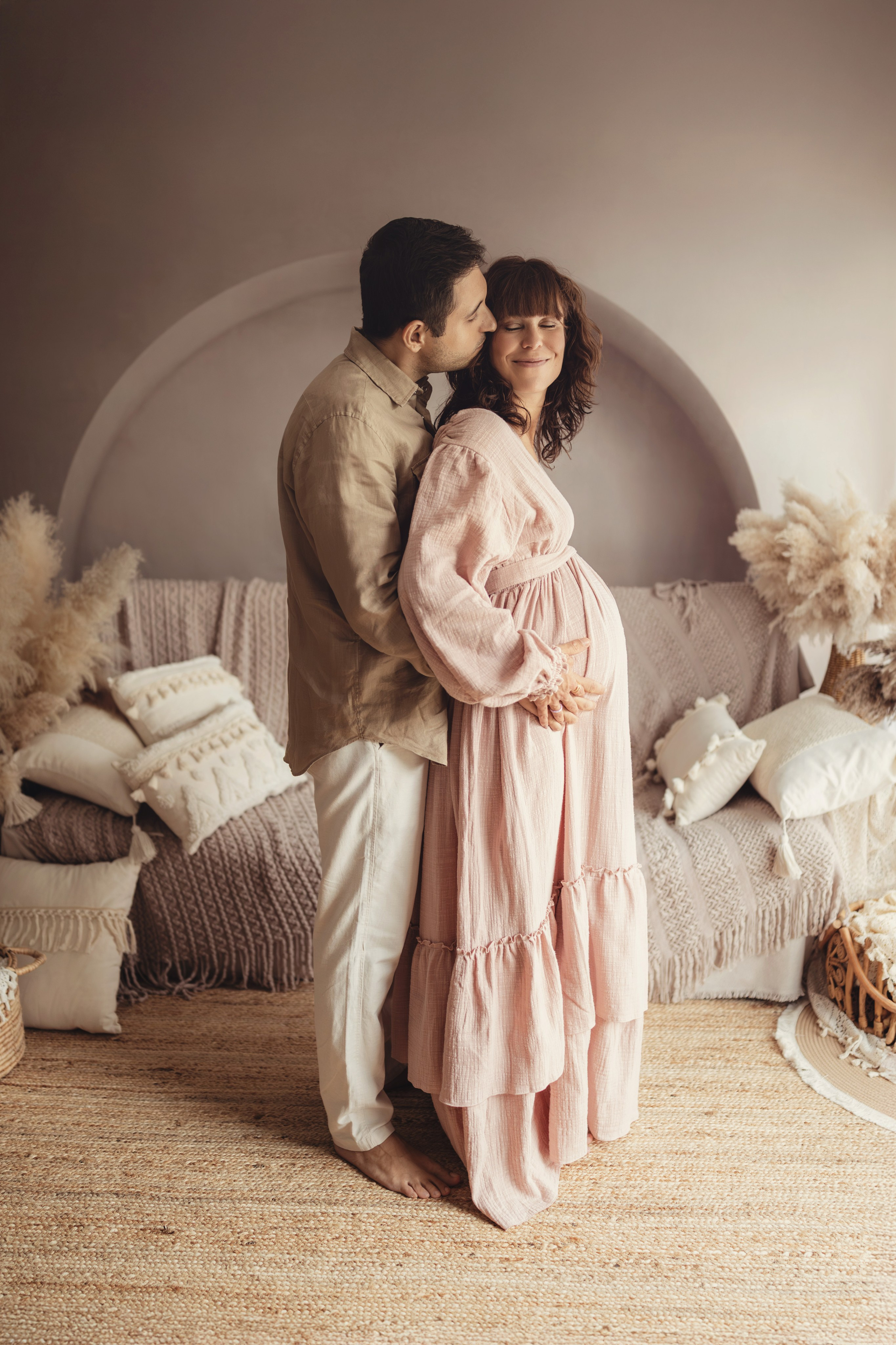 Maternity. Newborn, kids, family photographer based near Zurich, Switzerland