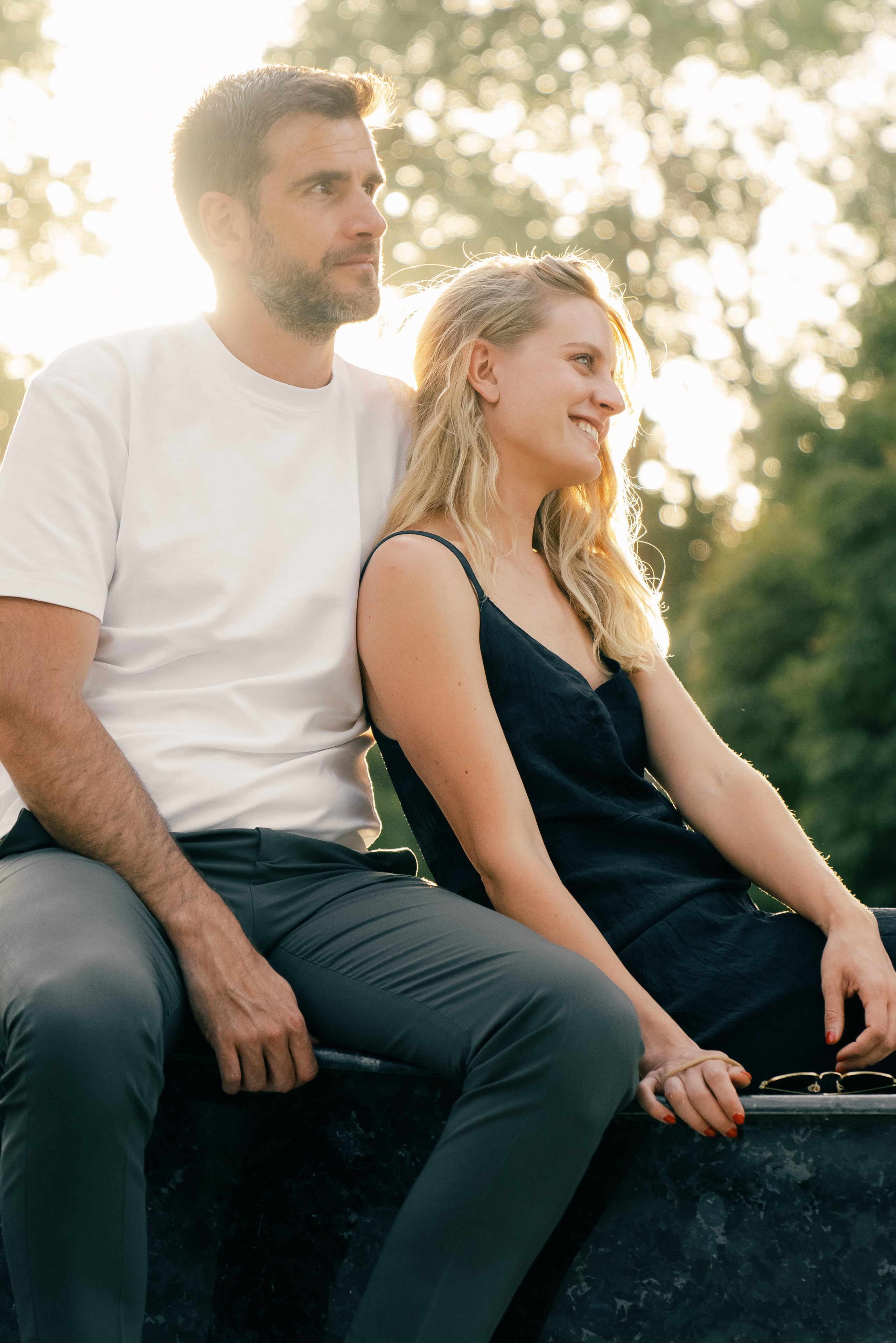 Love Story photoshoot in Samarkand with the backdrop of Gur-Emir. Photographer in Uzbekistan and Samarkand Djasur Marupov