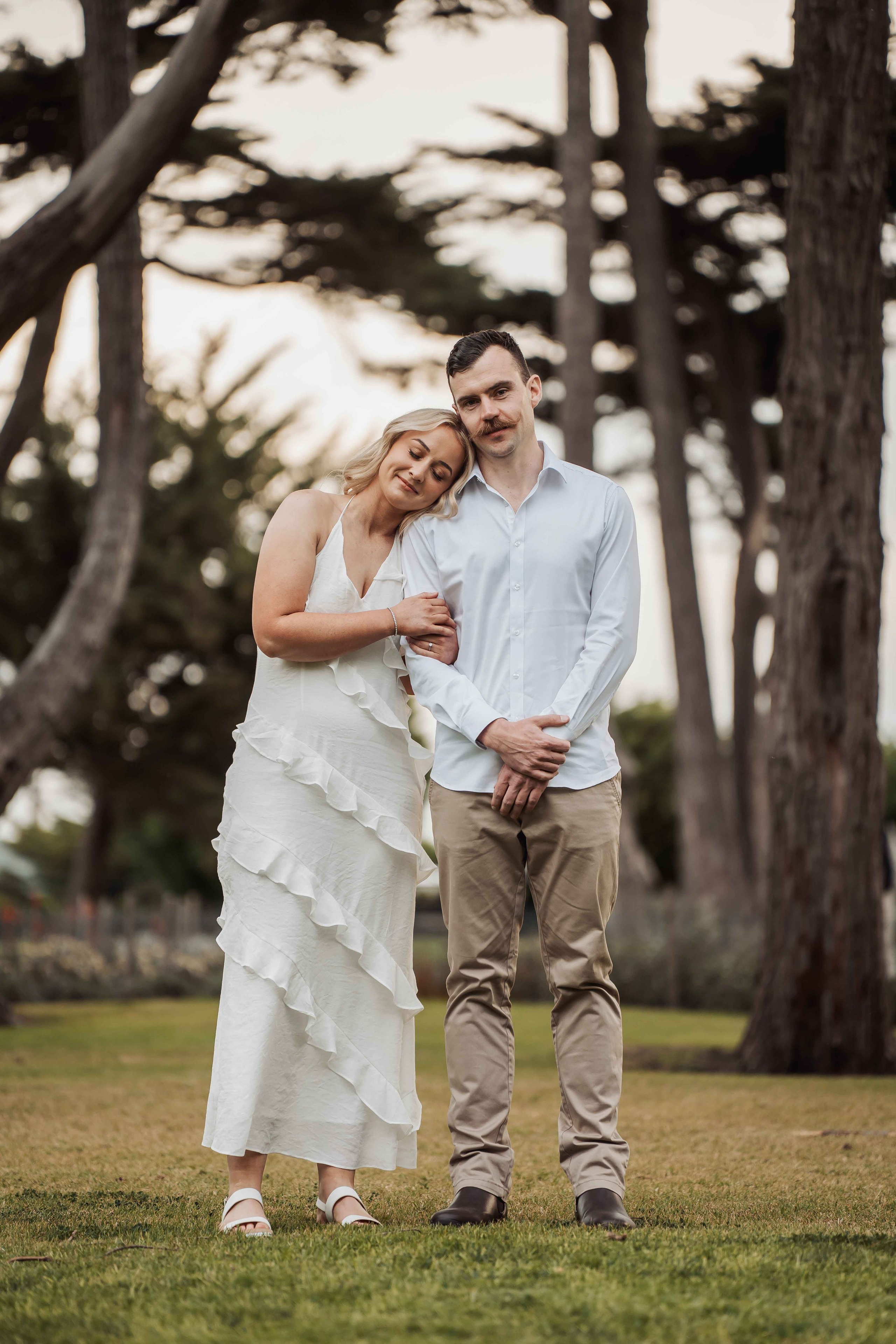 Melbourne pre-wedding photographer, engagement session Melbourne, pre-wedding shoot Victoria.