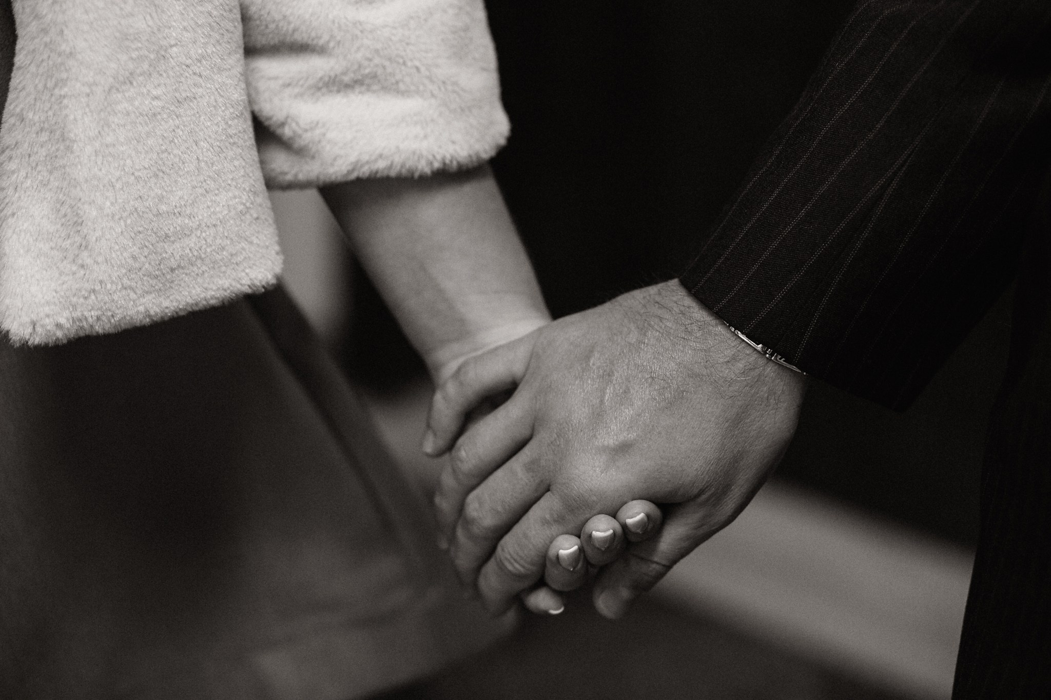 Ronalds & Svetlana, Crete. Denny Savon — Photographer in Santorini | Weddings, Love Stories & Flying Dress