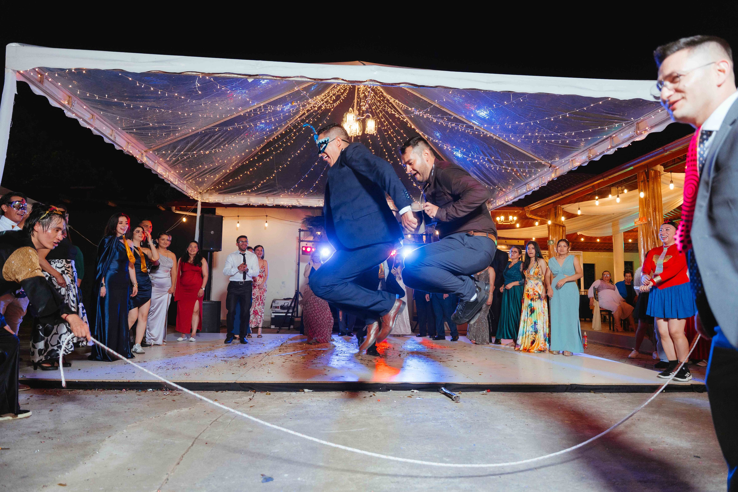 Jennifer y Vladimir. Fotógrafo de bodas en Loja Ecuador | Piero Alvarez PH