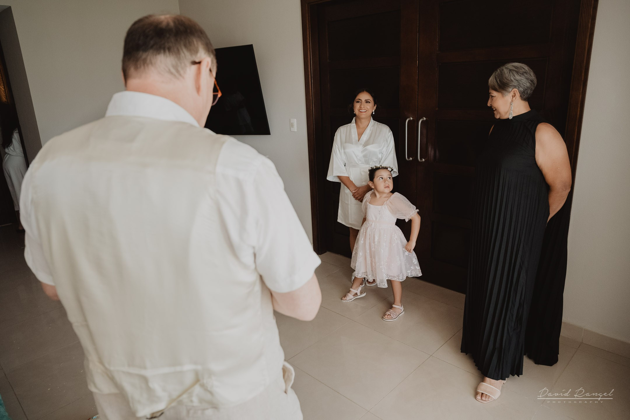 Destination Wedding in the Riviera Maya. Destination wedding photographer based in Cancun and Riviera Maya with service worldwide