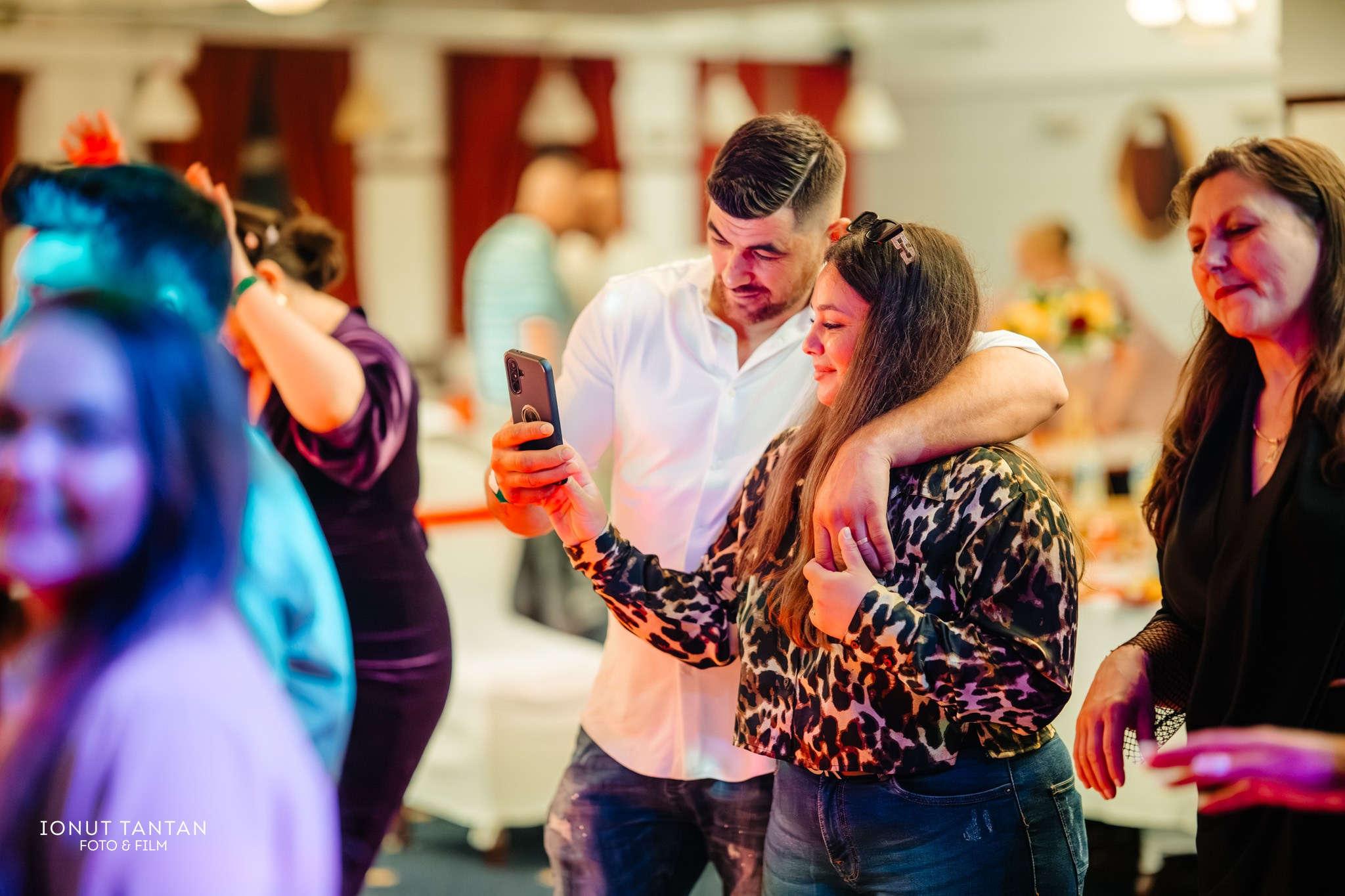CULITA STERP — SOUTHAMPTON. TANTAN IONUT FOTO & FILM