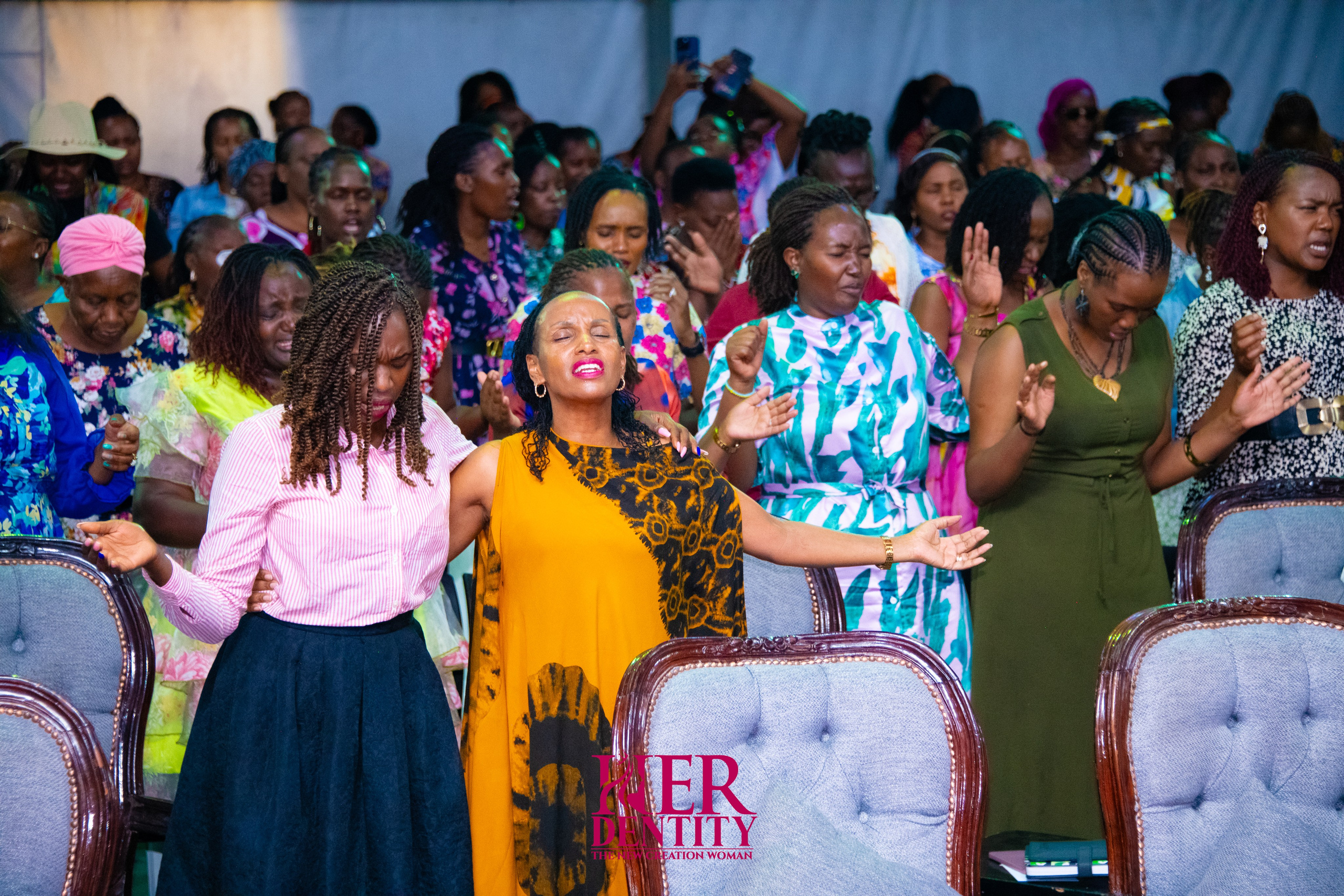 LADIES MINISTRY. Pastor Morris