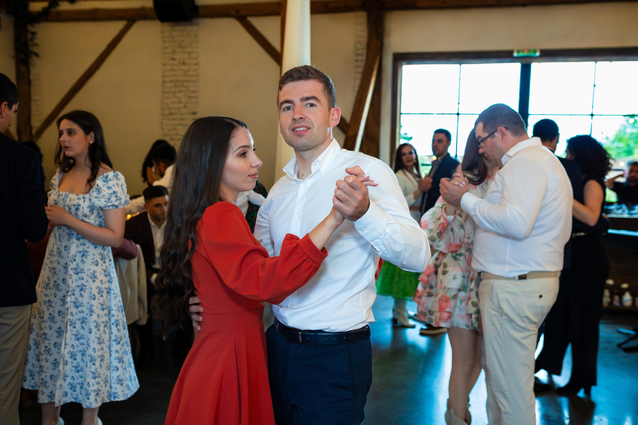 Petrecere Raluca si Paul. Ionut Brehuescu — Fotograf