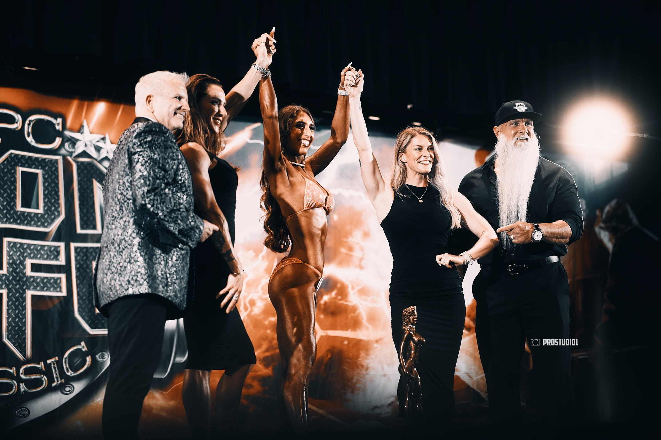 STAGE PHOTOS & VIDEO. Photo & Video Production Studio #1