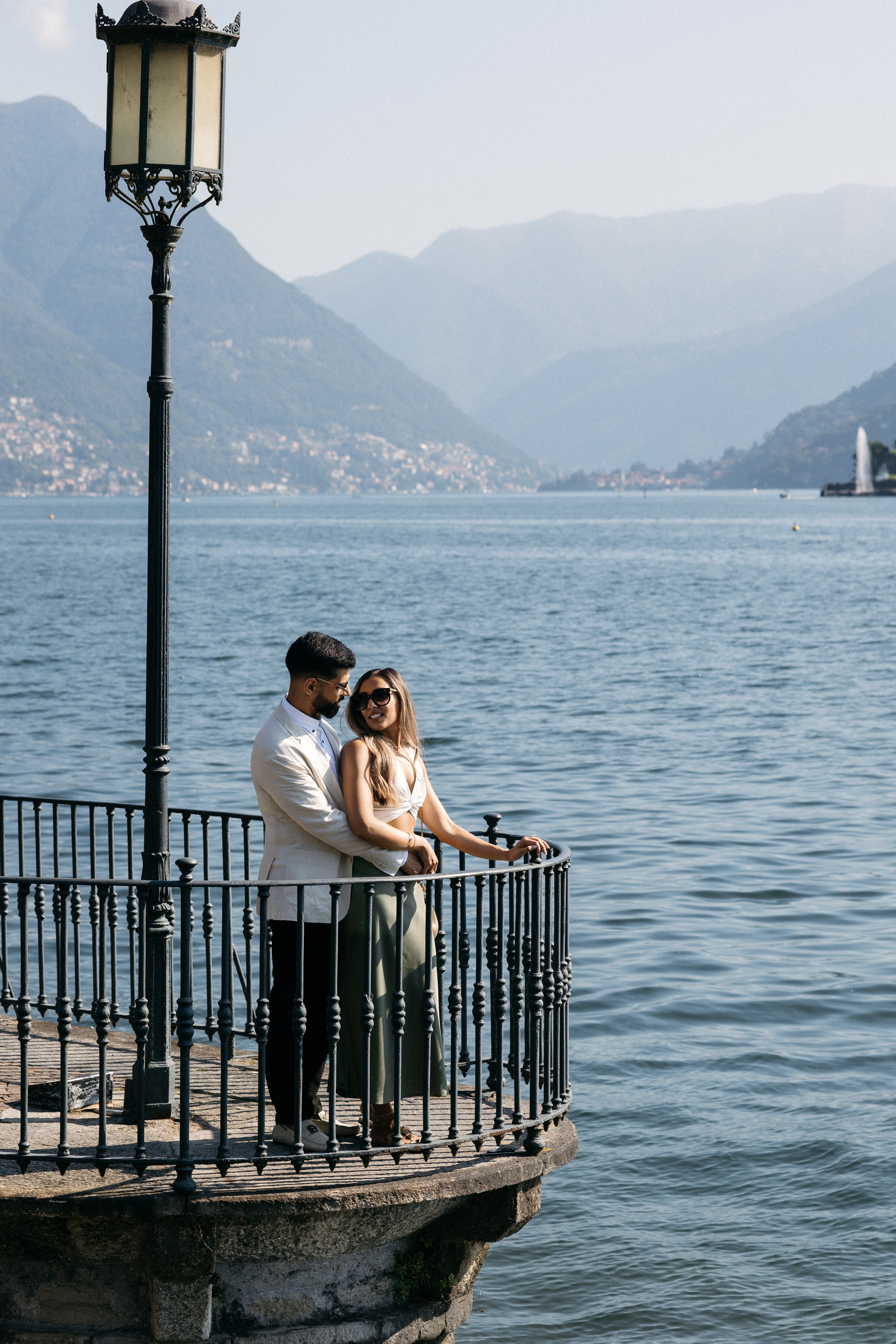 She said yes 💍. Wedding photographer in Italy