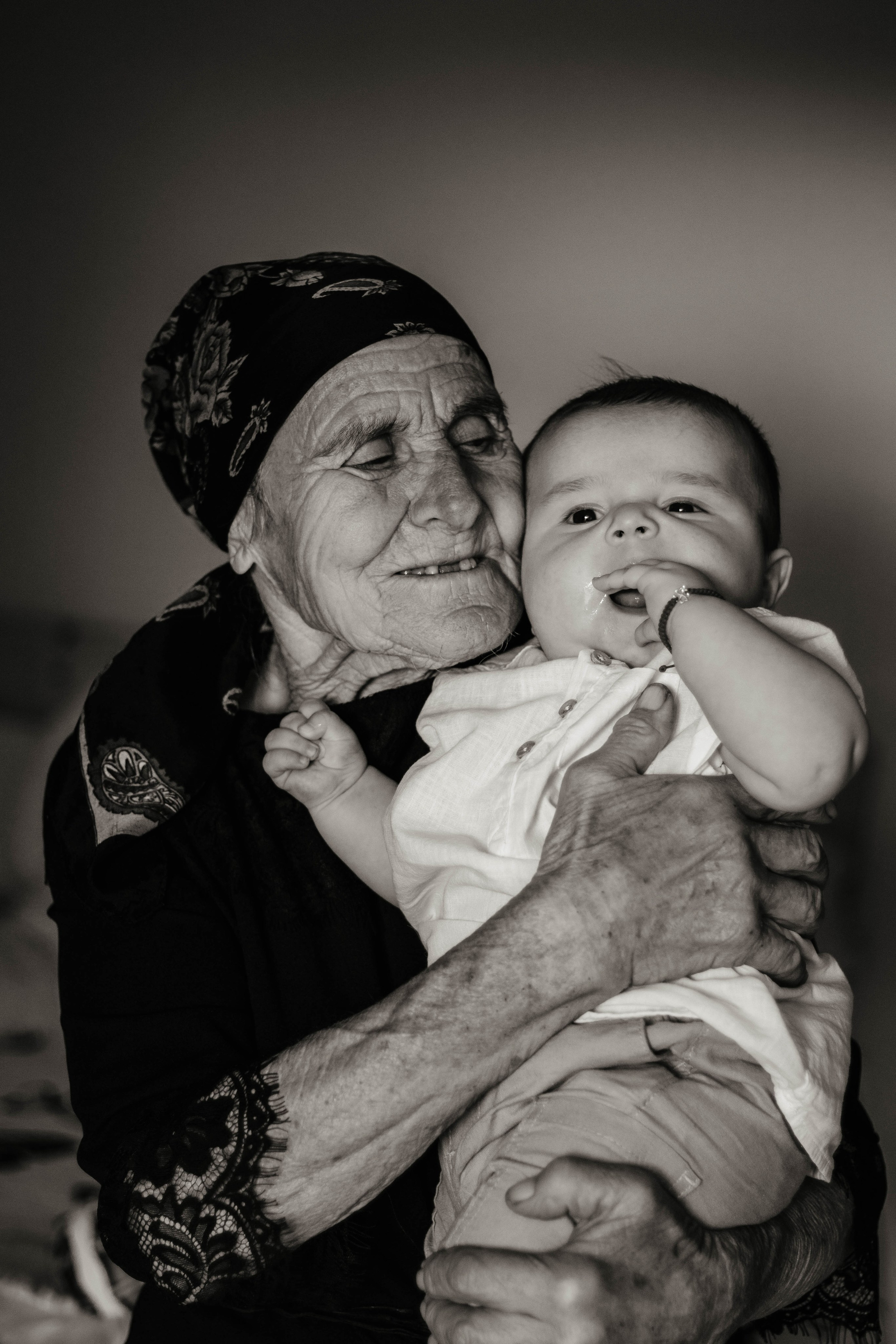 Ennoah. Fotograf si videograf — evenimente si studio