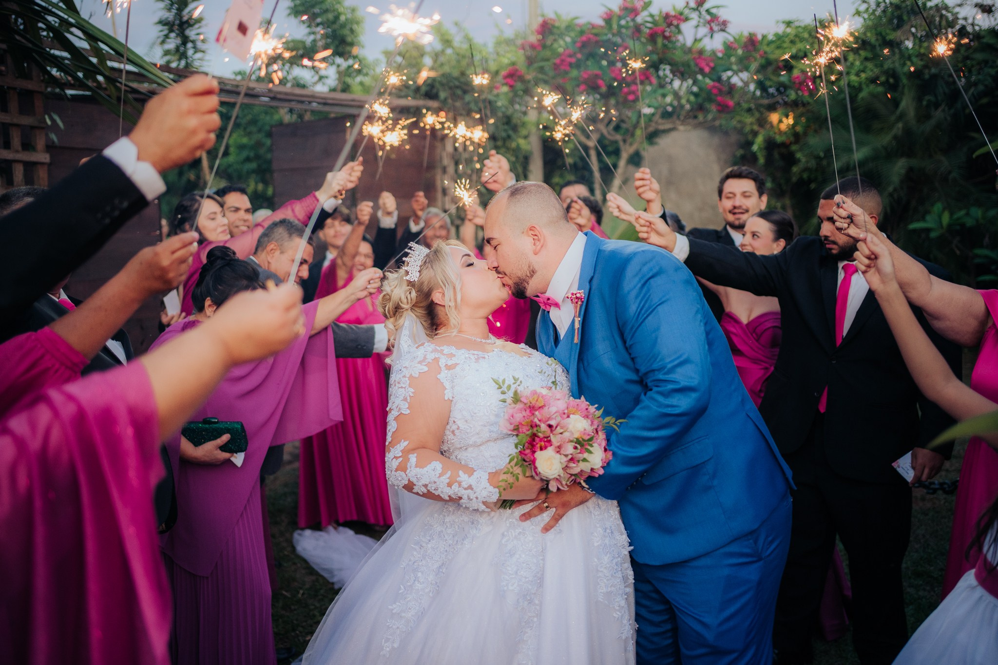 Nathallya & Antônio Marco — Vila Casali / Piratininga SP. Robson Colaço