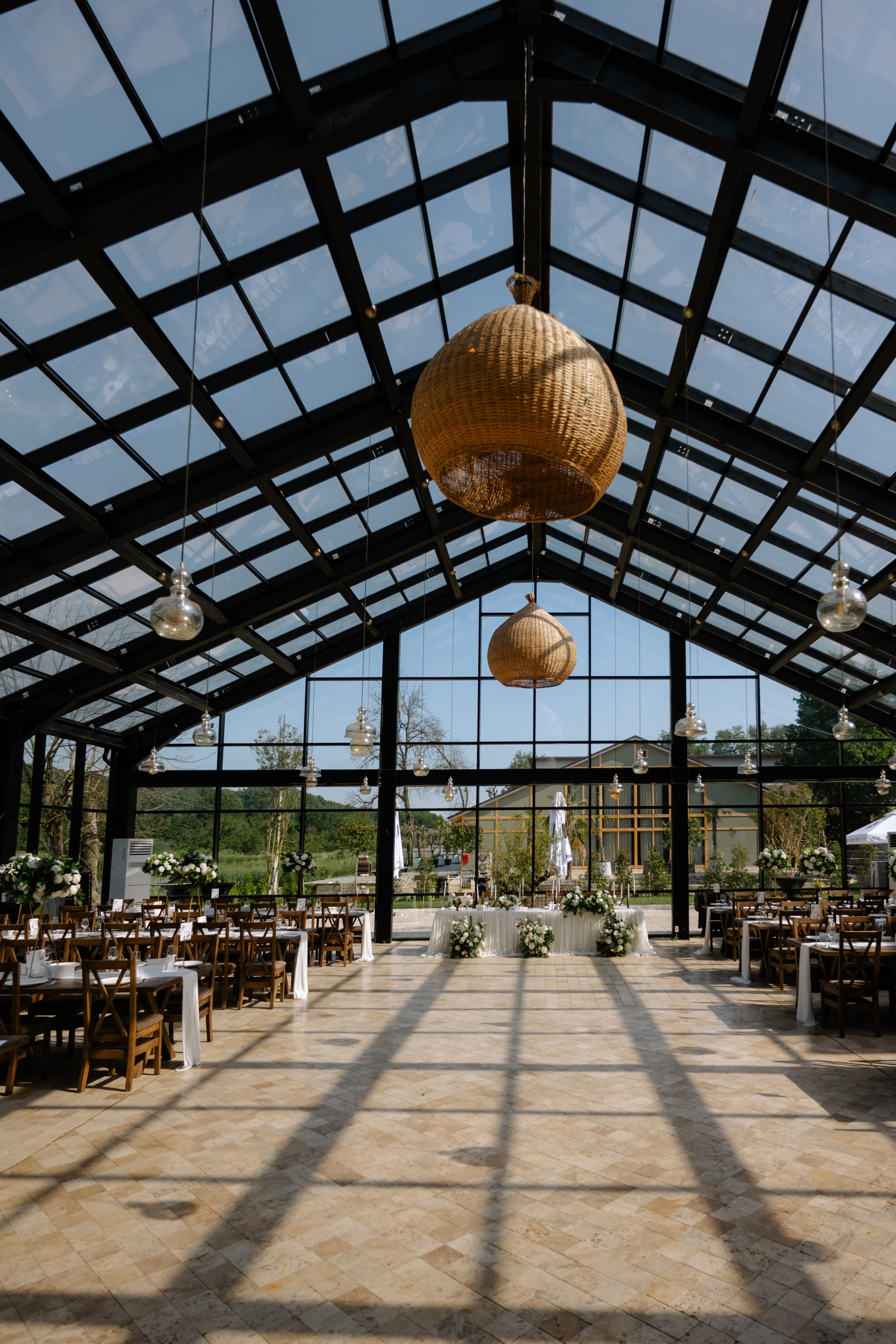 Ioana + Alex | Wedding day | Kalipso Lago. Proud Vision Weddings | Wedding Photography & Films — Servicii profesionale Foto Video Nunta Iasi