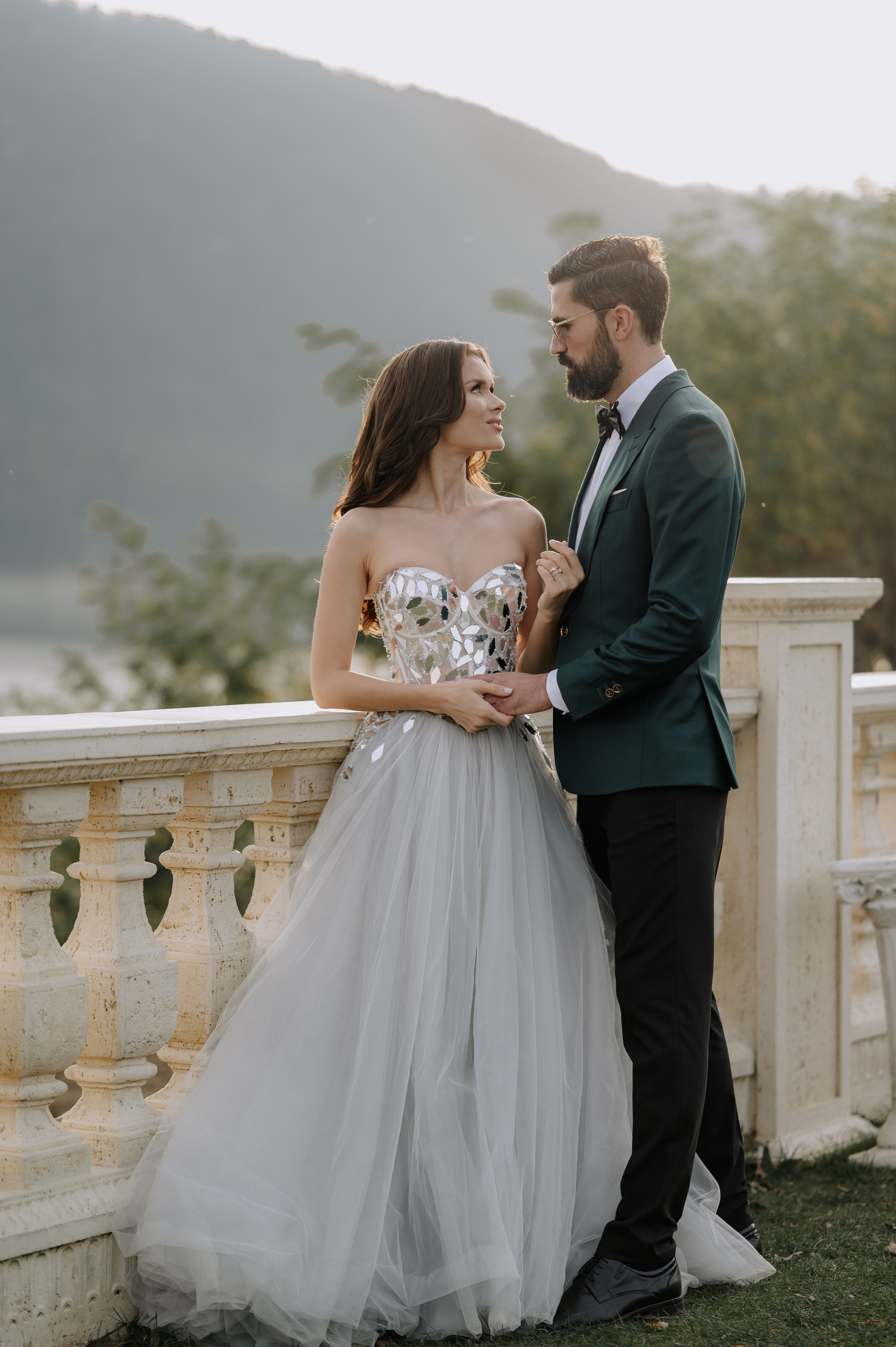 Sedinta foto in ziua nuntii. Proud Vision Weddings | Wedding Photography & Film — Servicii profesionale Foto Video Nunta Iasi