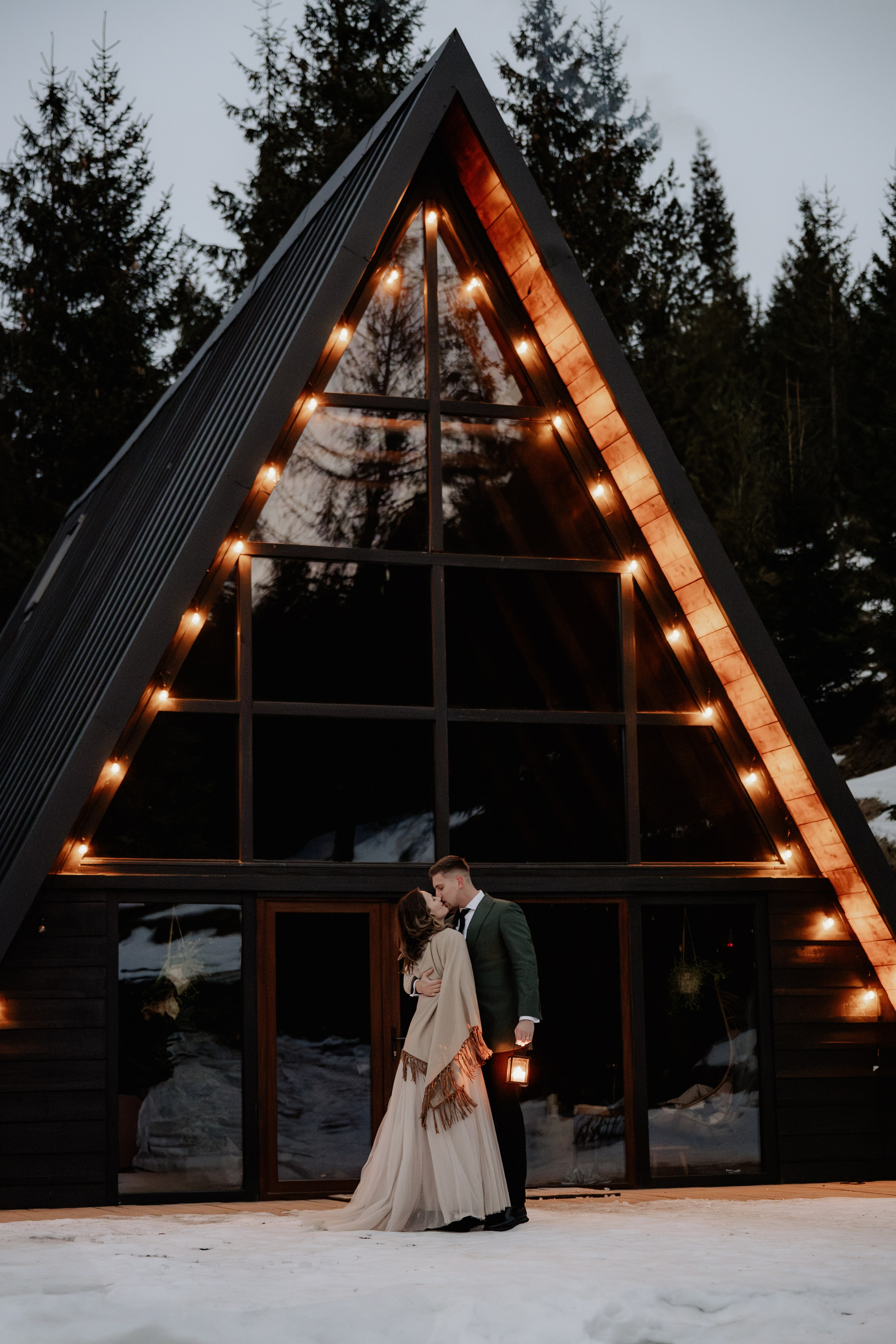 Stefania + Alex | Mountain Elopement Wedding. Proud Vision Weddings | Wedding Photography & Film — Servicii profesionale Foto Video Nunta Iasi