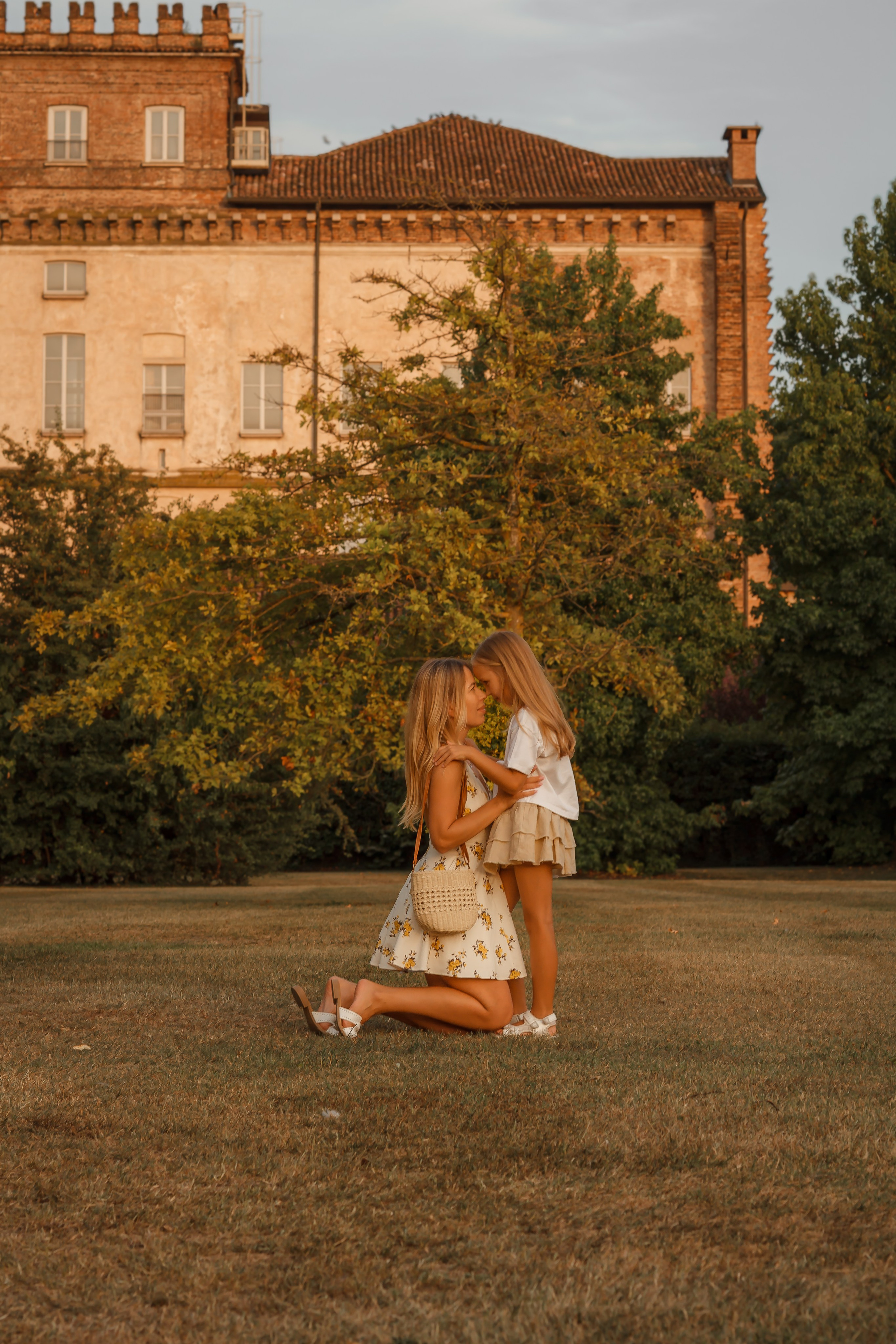 Famiglie. Fotografa a Legnano e Novara — famiglie, coppie, ritratti, Love Story, passeggiate fotografiche e servizi a Milano per turisti