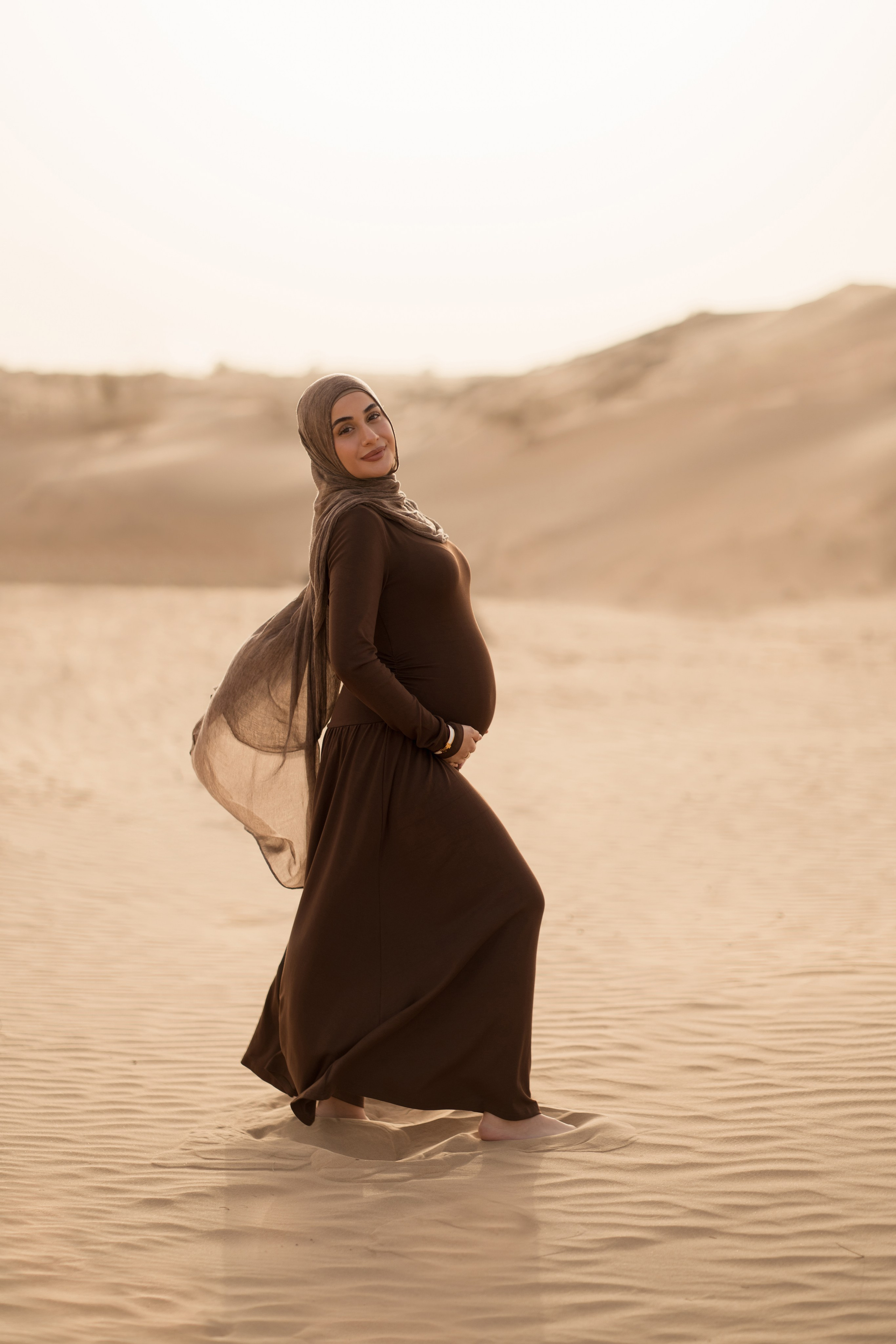 Whispers of love. Angela Iakovleva — Family Photographer in Dubai