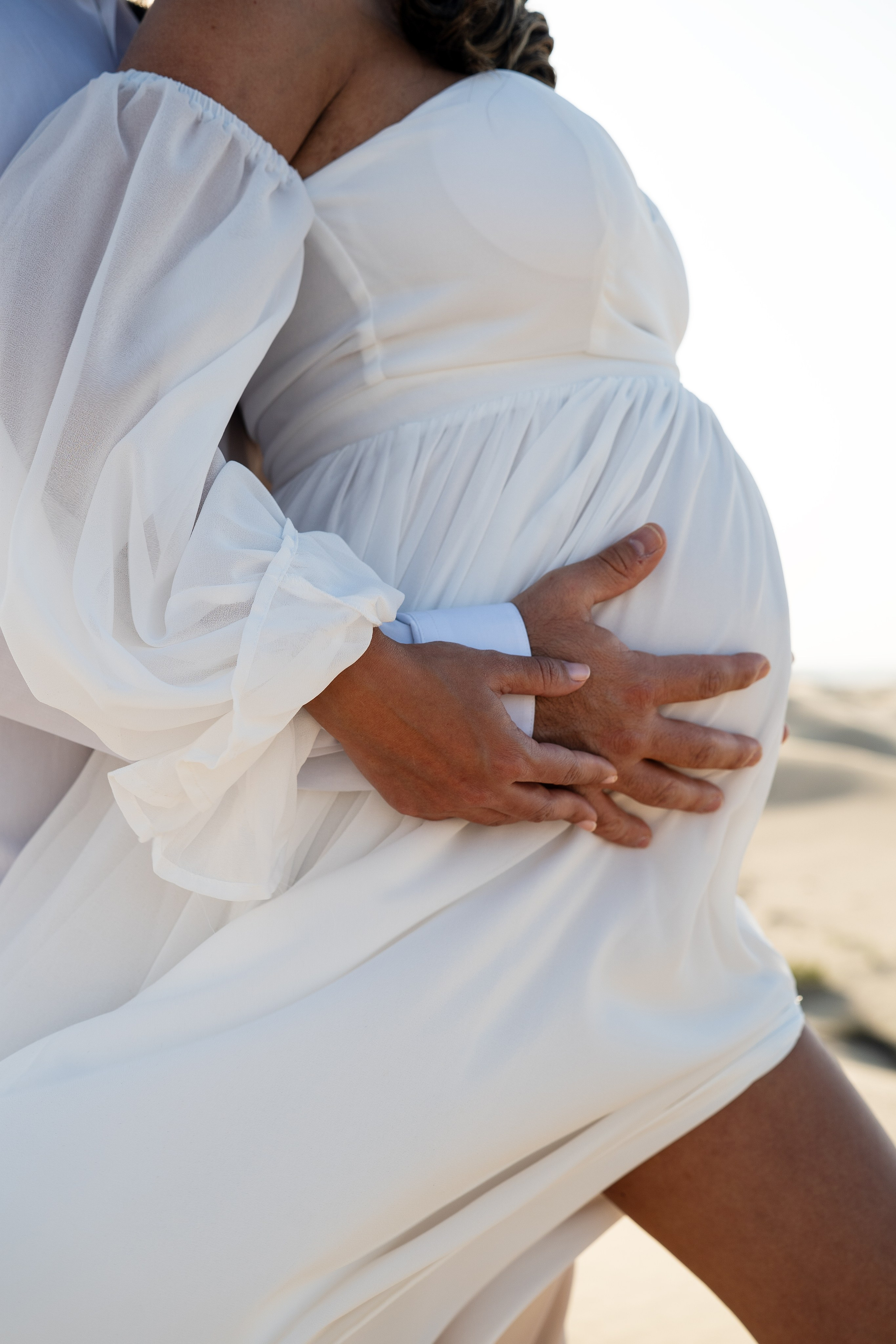 Фотосессия для беременных в Абу-Даби — нежные и тёплые кадры ожидания. Мария Сафронова — ваш фотограф в Абу-Даби Дубай