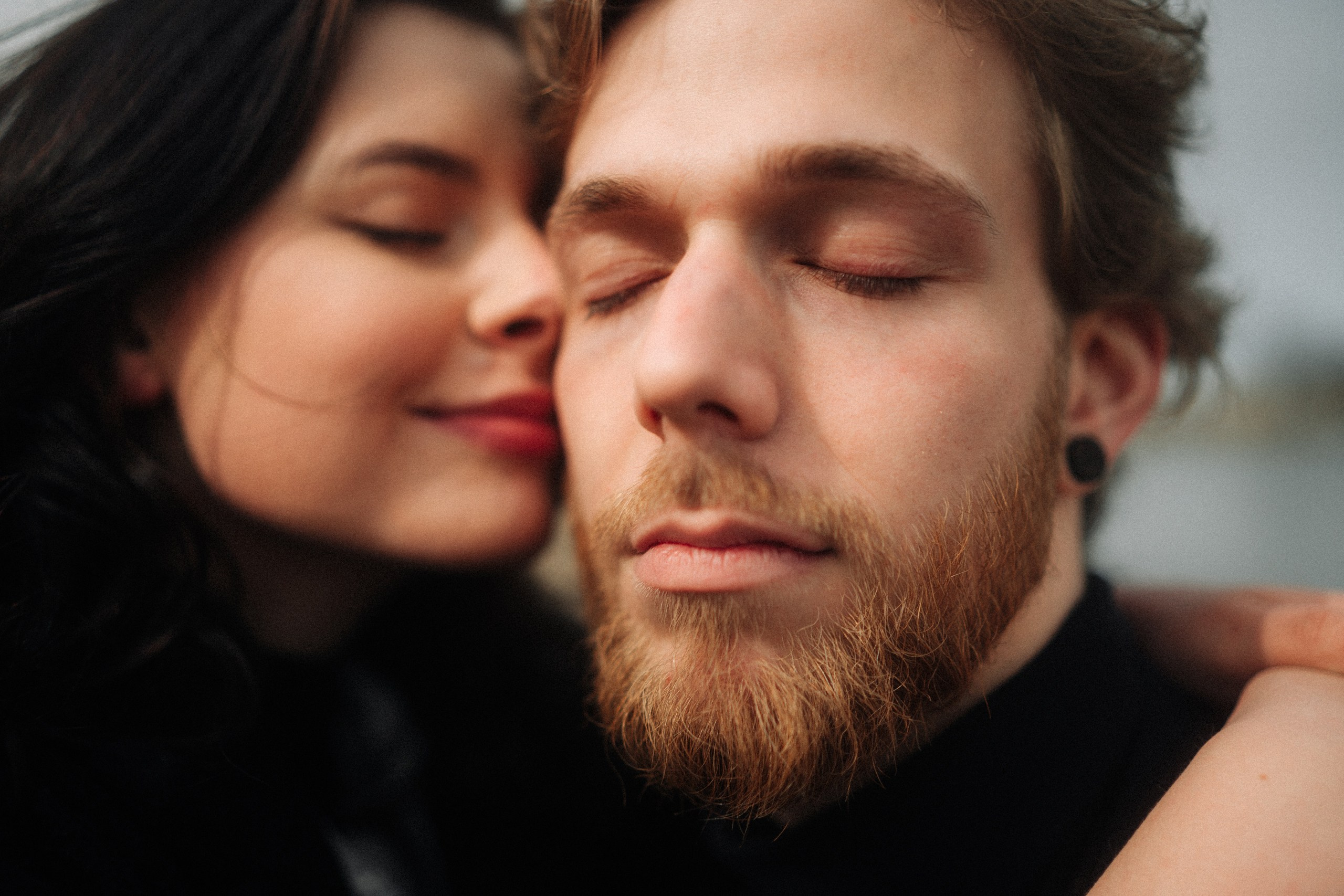 In Anticipation of Summer. Couple and Family Photographer in Tallinn, Sasha Kaloshin