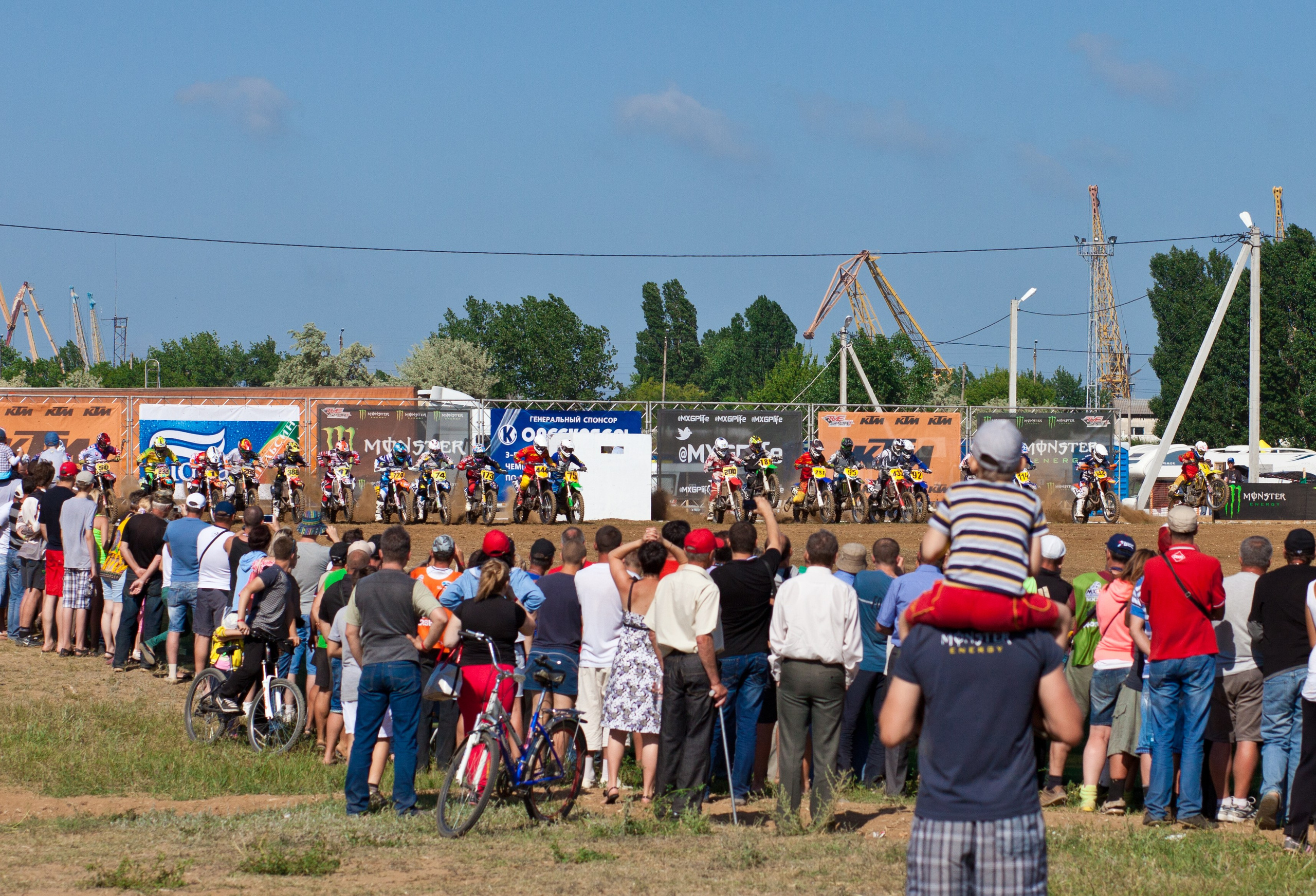 Мотокросс фото