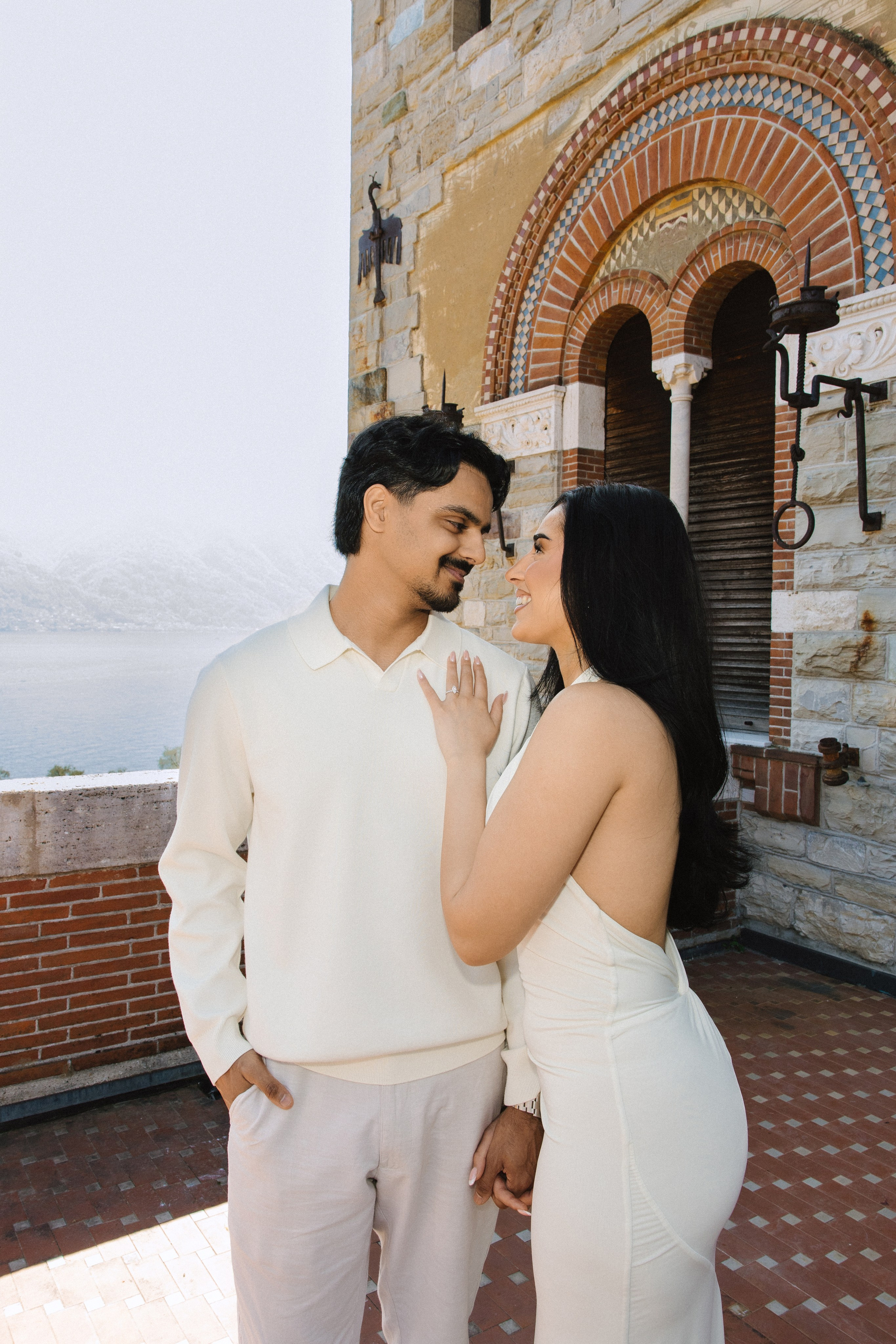Vish & Kajal. Wedding photographer in Italy