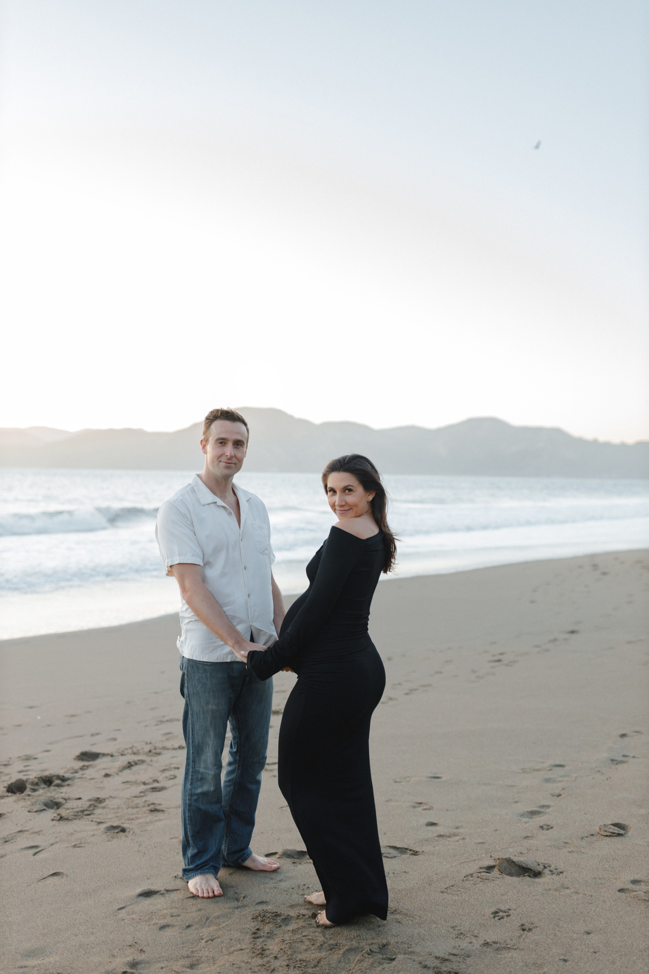 New Beginnings at Baker Beach. Maternity, newborn photographer in the Bay Area|Iryna Rakivnenko