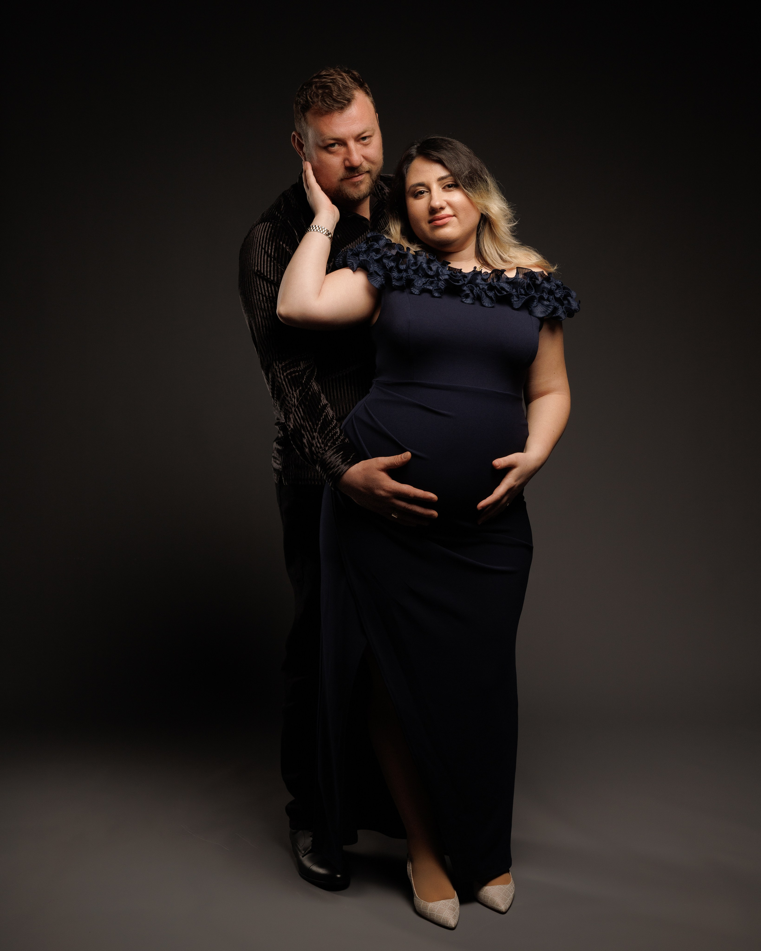 Maternity. Https://valeriubriciuc.com/
