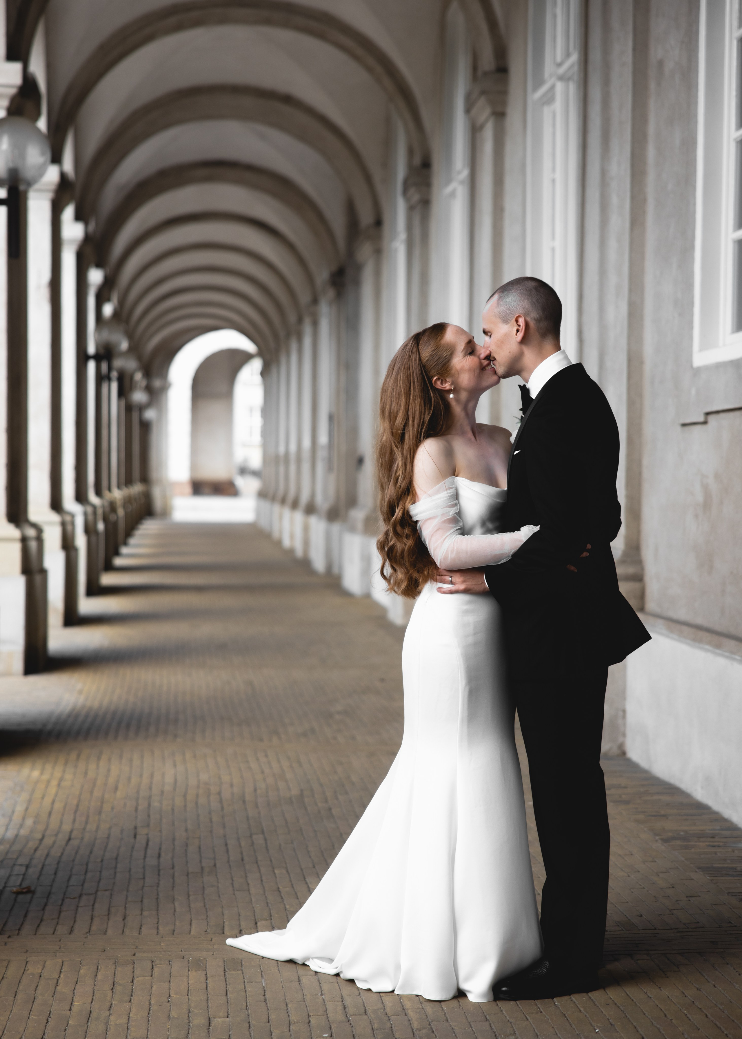 Sofia and Brandon. Professional wedding photographer in Copenhagen, Denmark — Julia Byron