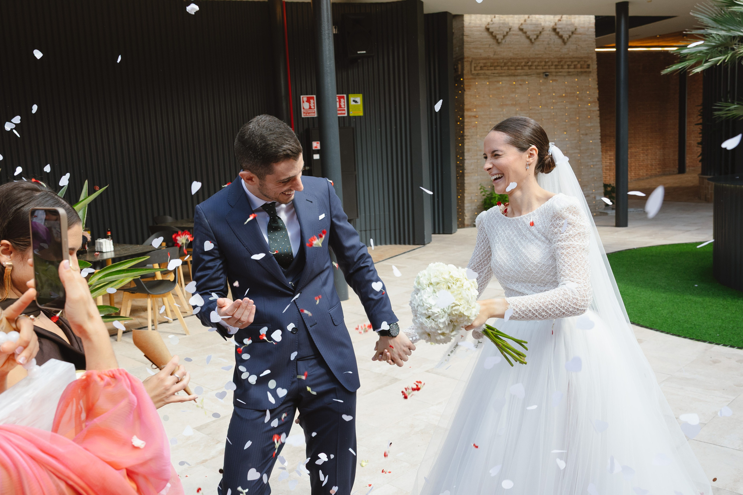 EVA & GUILLE. Fotógrafo y Videografo de bodas y eventos