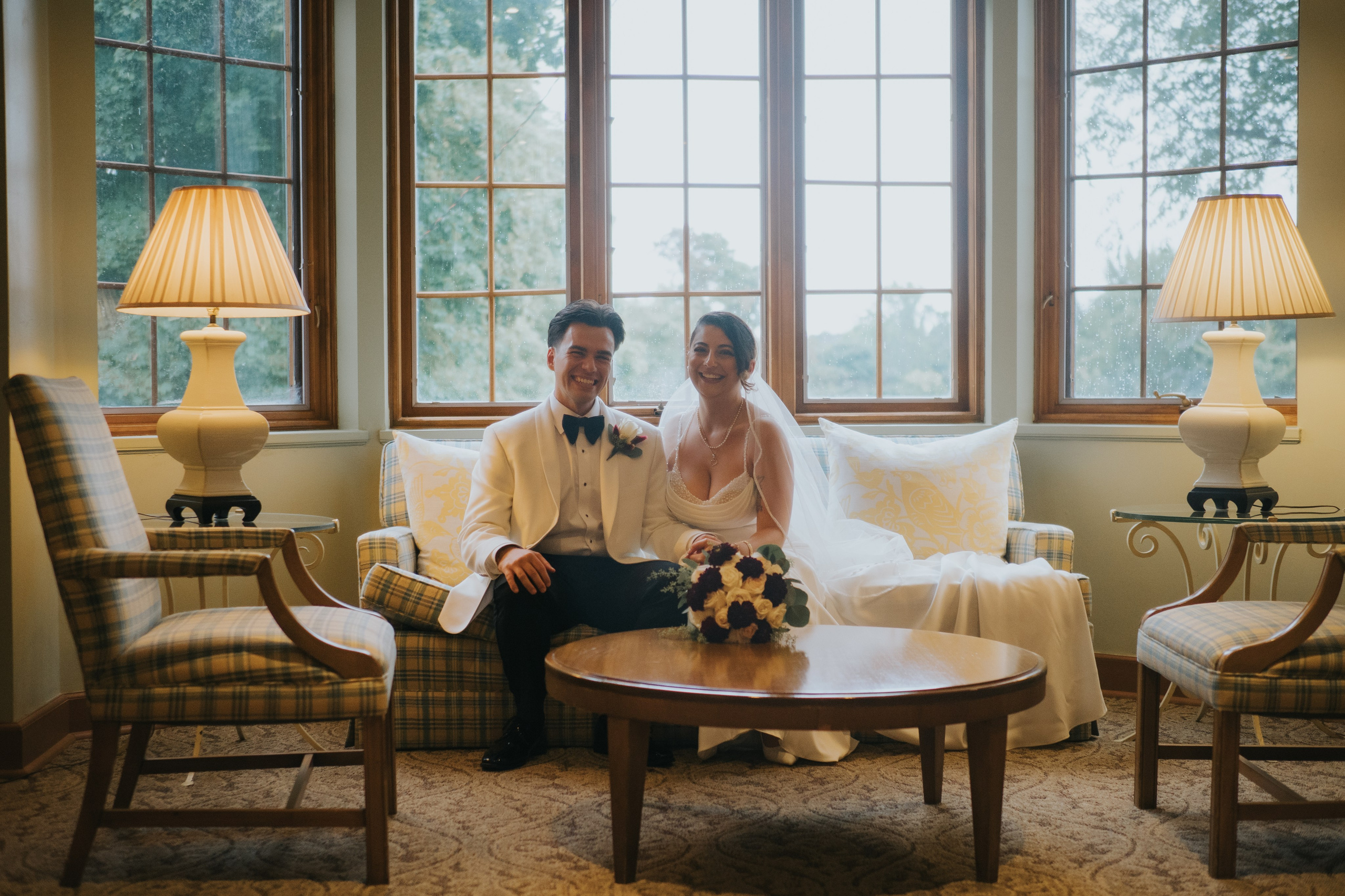 Wedding of Cassandra and Loïc in Beaconsfield, Montreal. Wedding and Family Photography Montreal Muriel Oe Photo